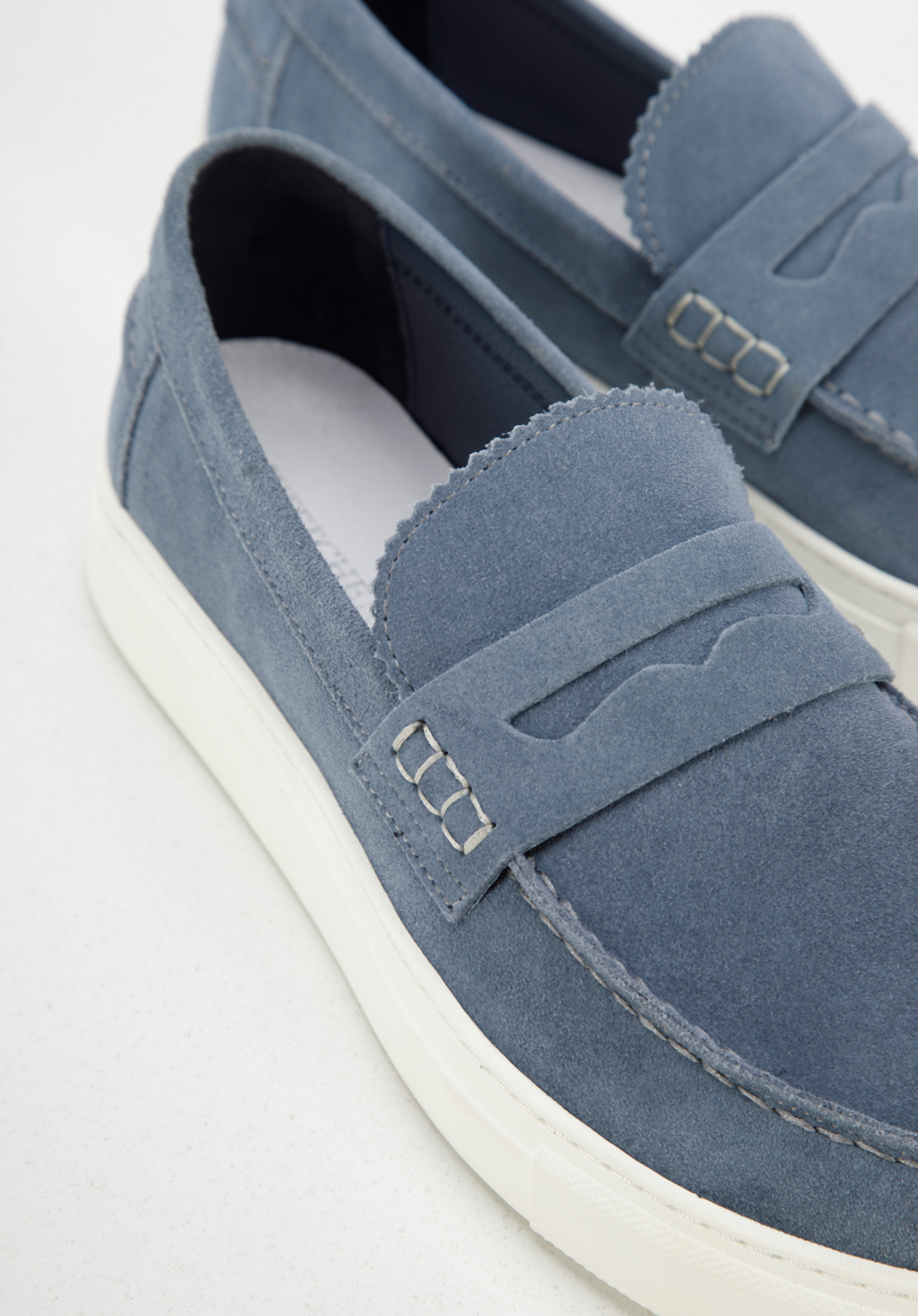 Męskie mokasyny zamszowe na grubej podeszwie