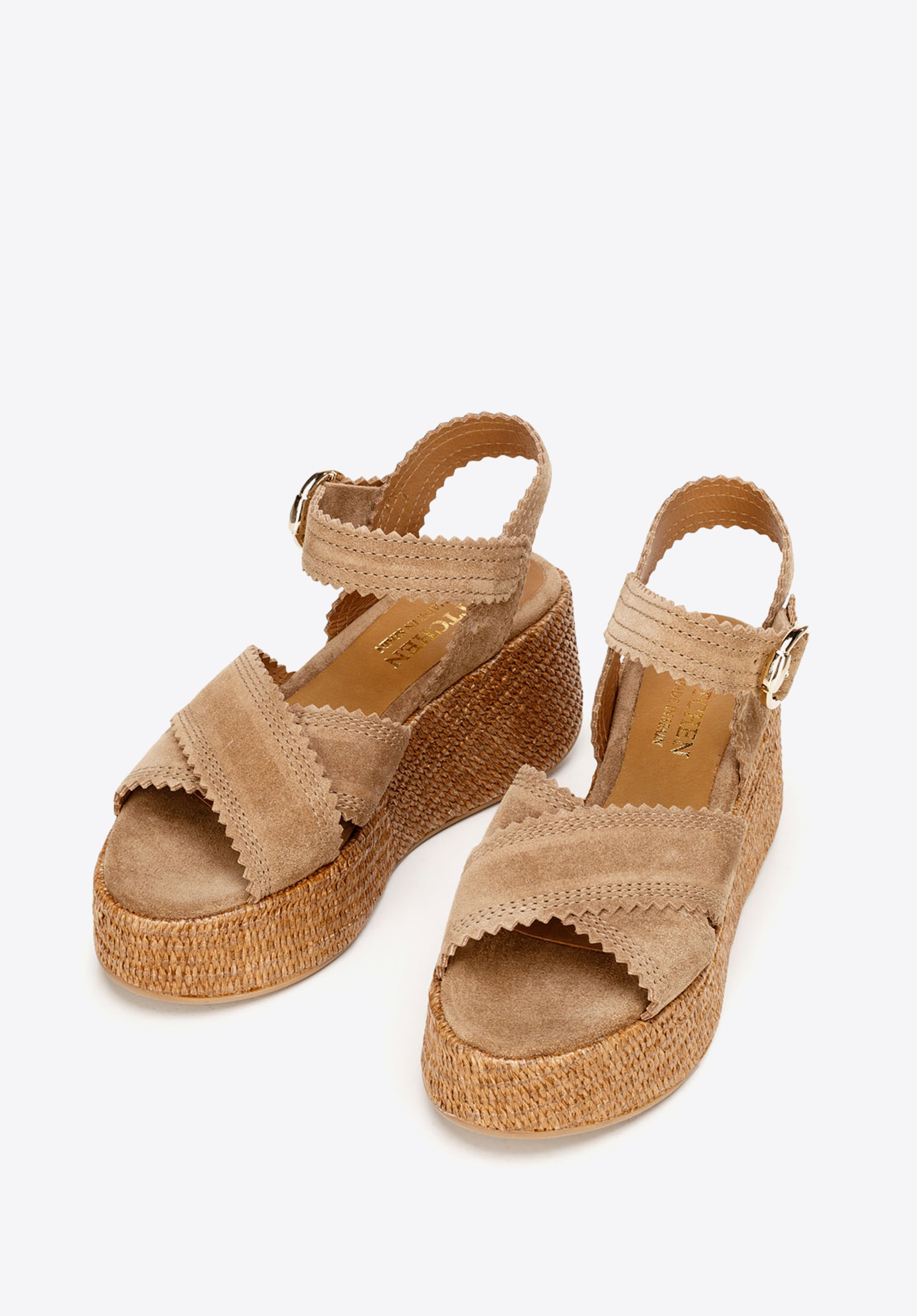 Sandały espadryle zamszowe na platformie