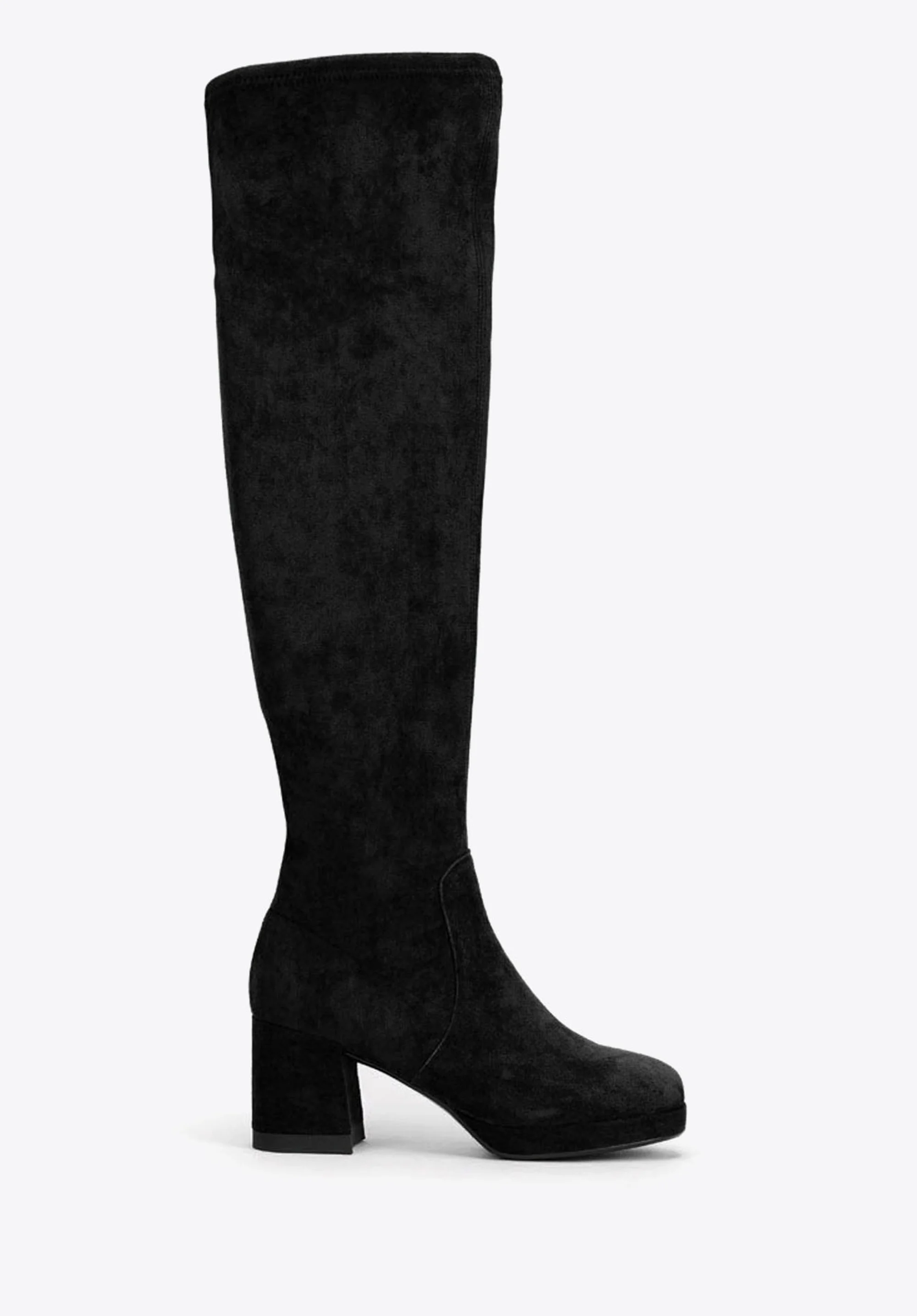 Kozaki zamszowe na słupku z elastyczną cholewką