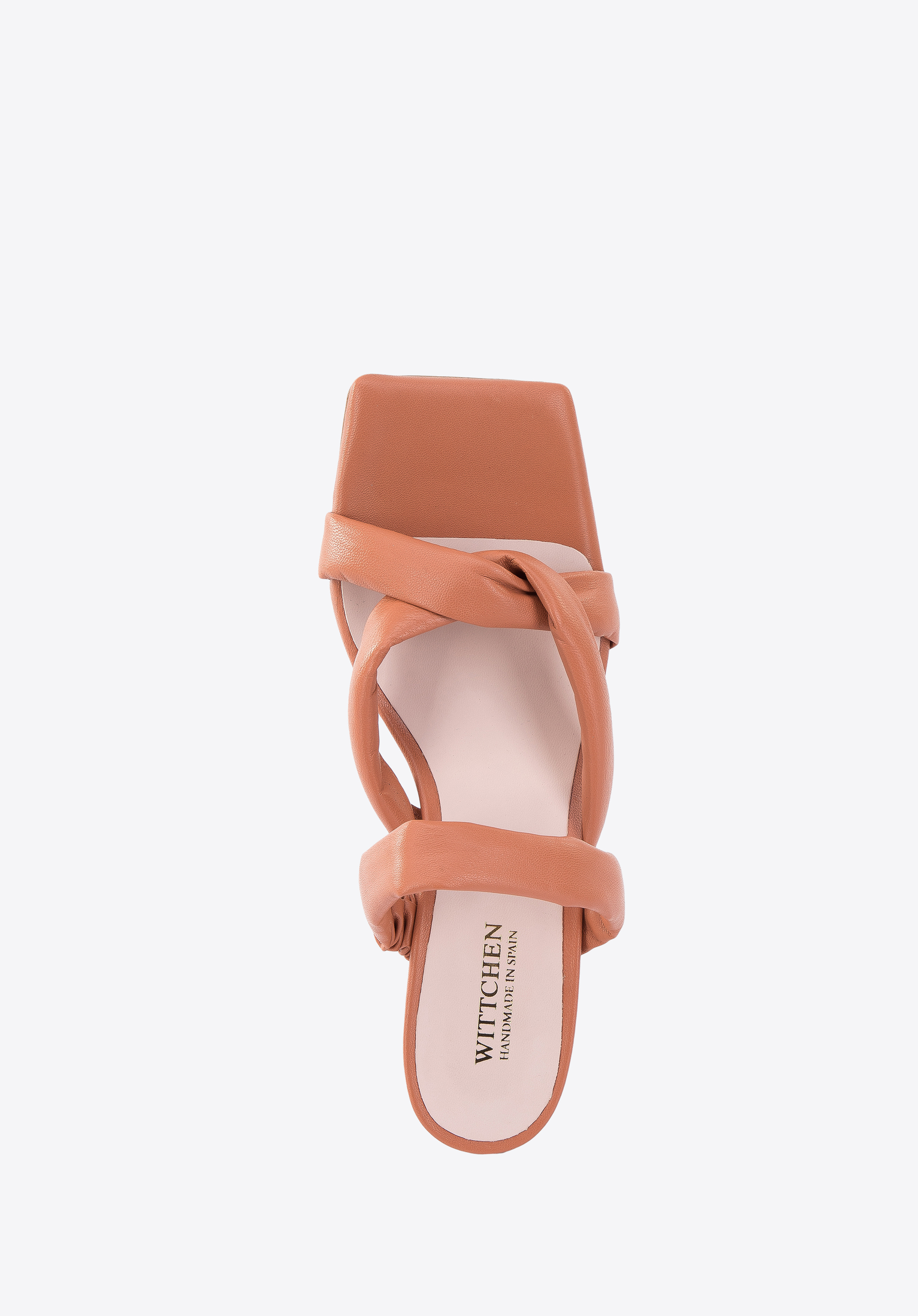 Damskie klapki skórzane z miękkimi paskami