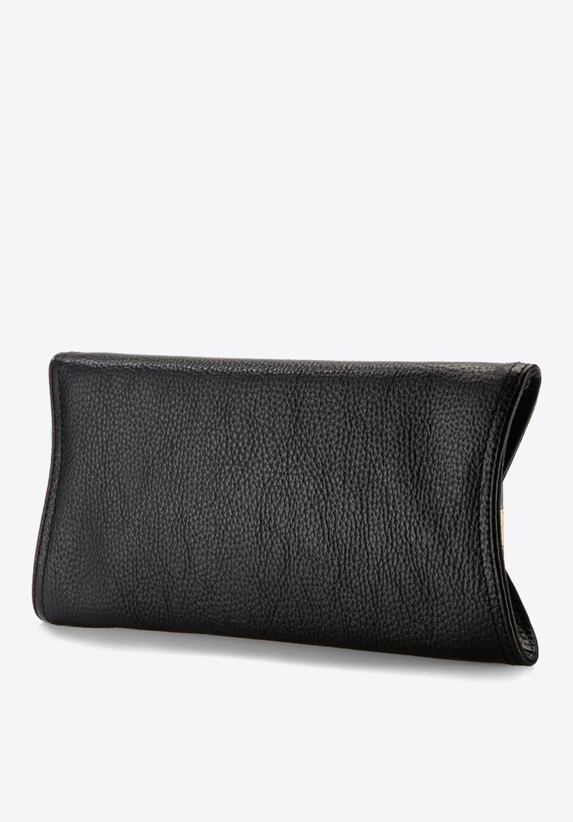 Kopertówka skórzana z zapięciem na zakładkę