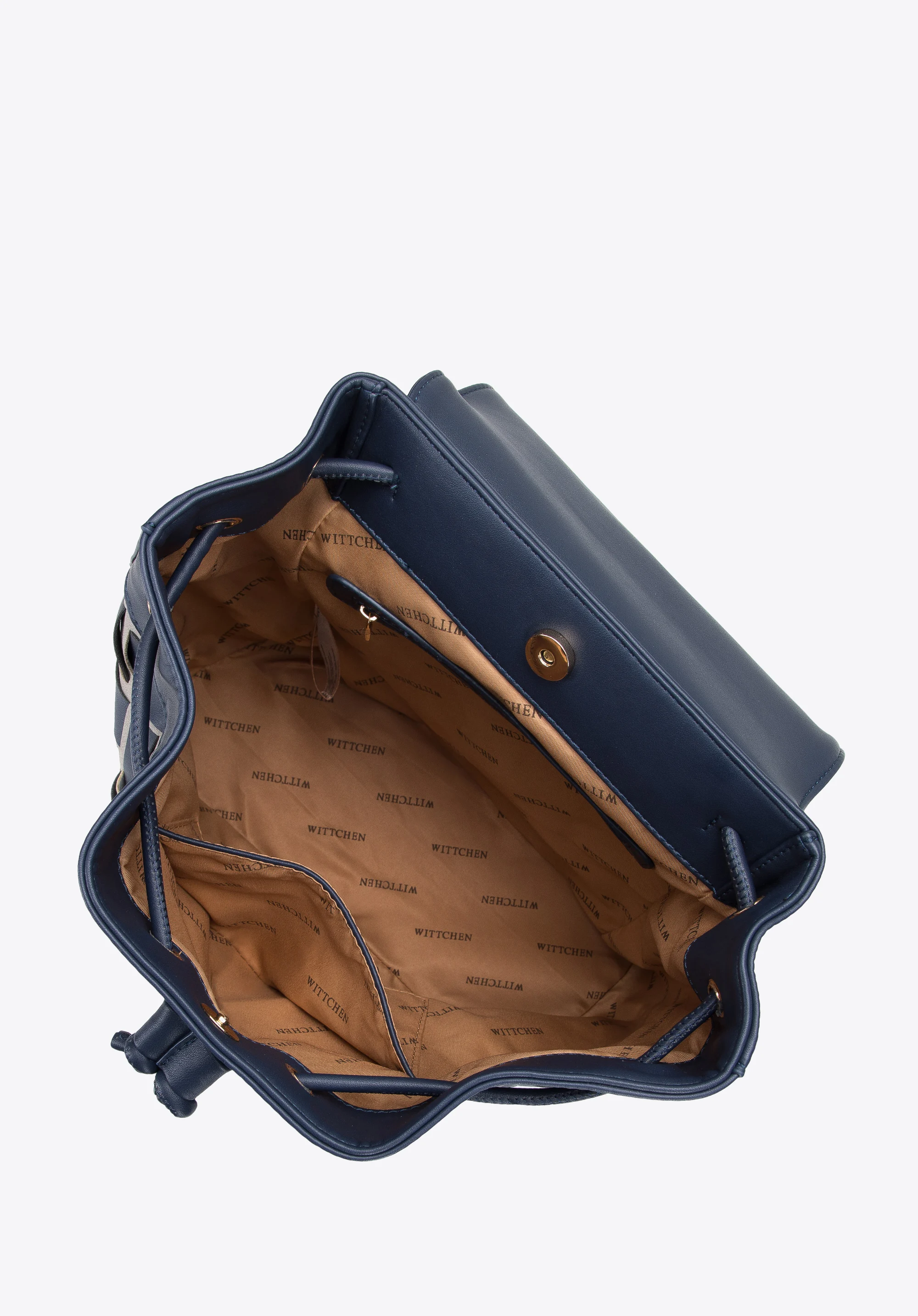 Damski plecak z plecionką na przodzie