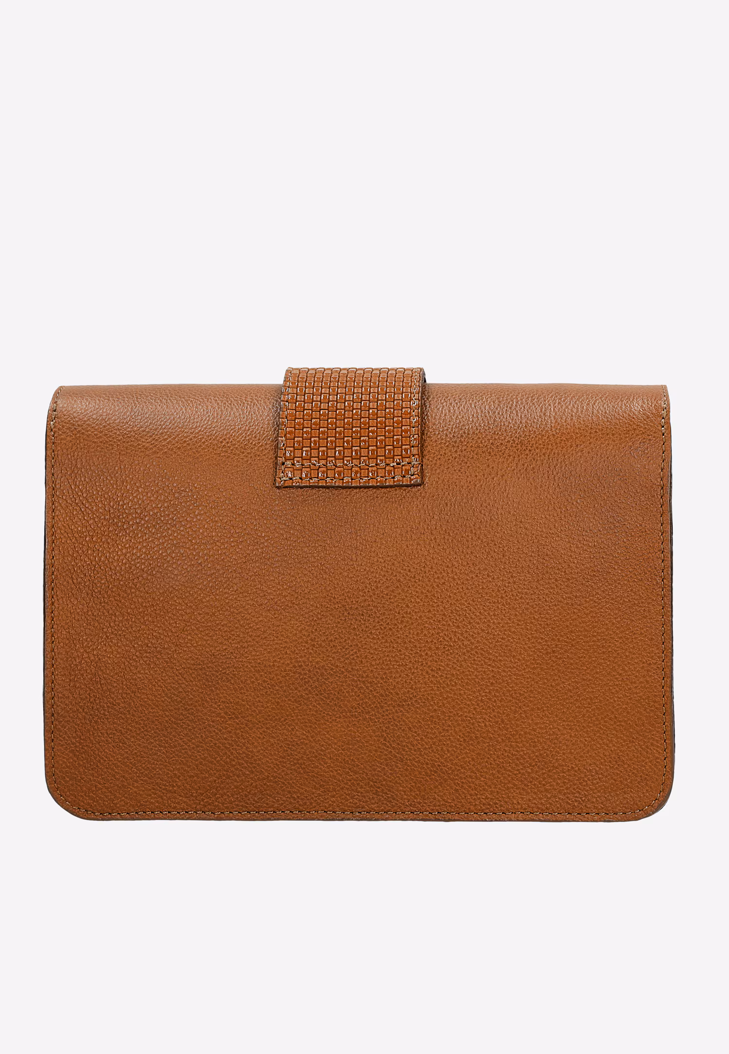 Mała jasnobrązowa torebka damska ze zdobionym paskiem