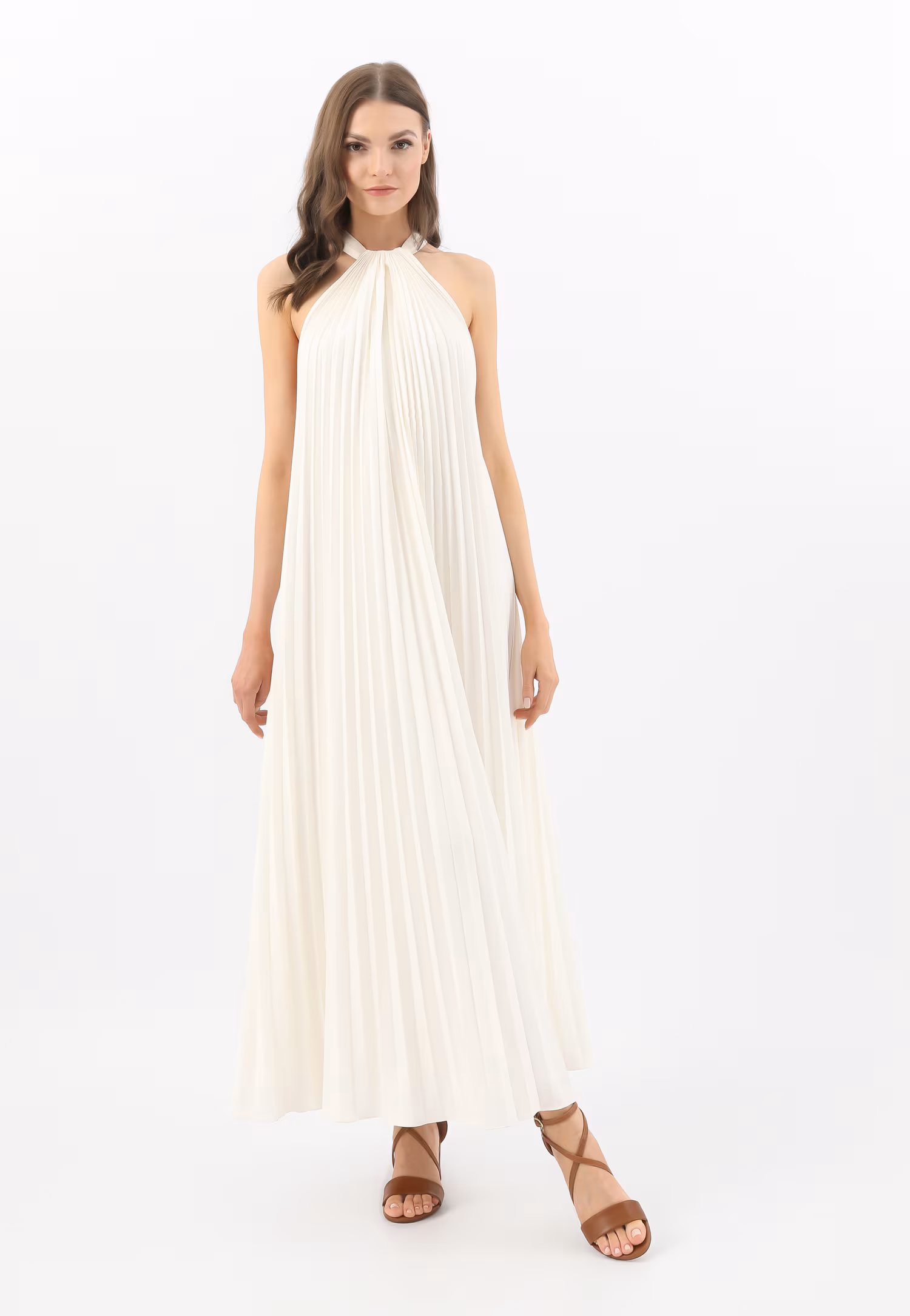 Czarne sandały damskie z krzyżującymi się paskami