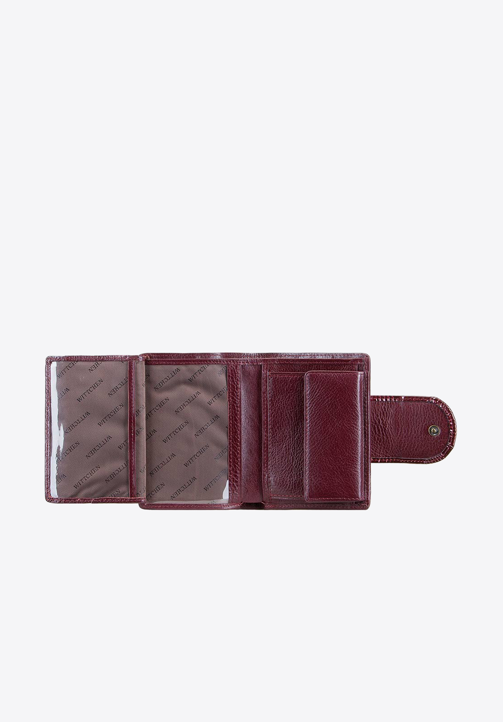 Damski portfel ze skóry lakierowany z ozdobną napą