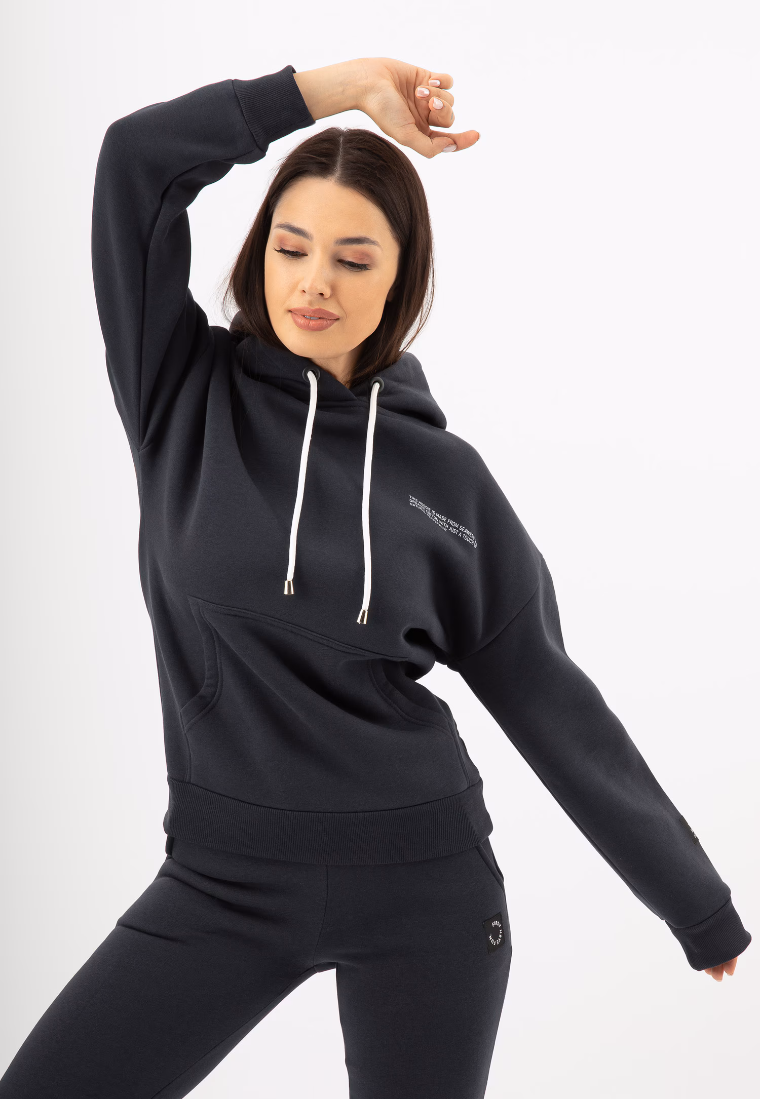 RELAKS beżowa bluza damska z kapturem