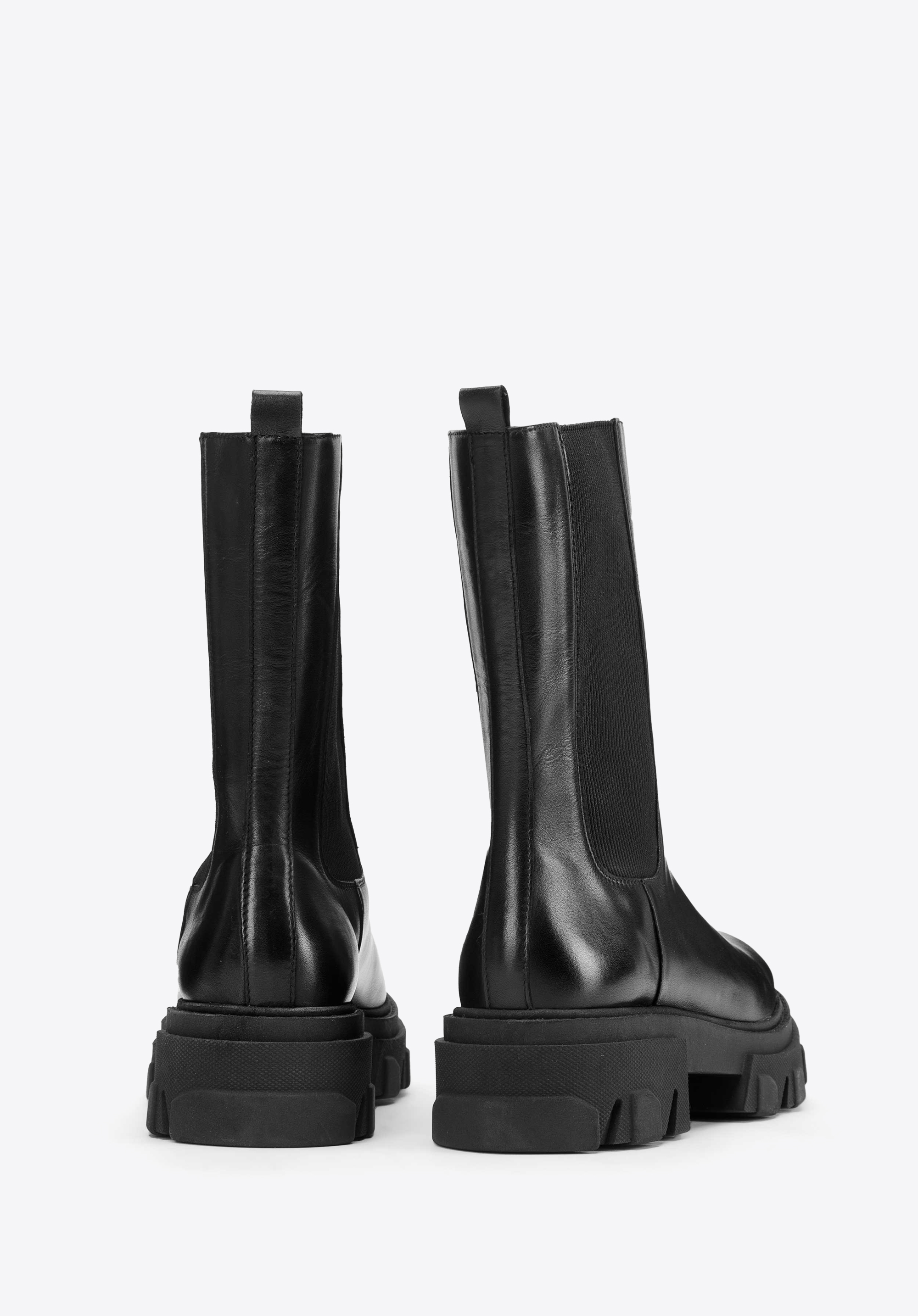 Damskie trapery skórzane wysokie na grubej podeszwie