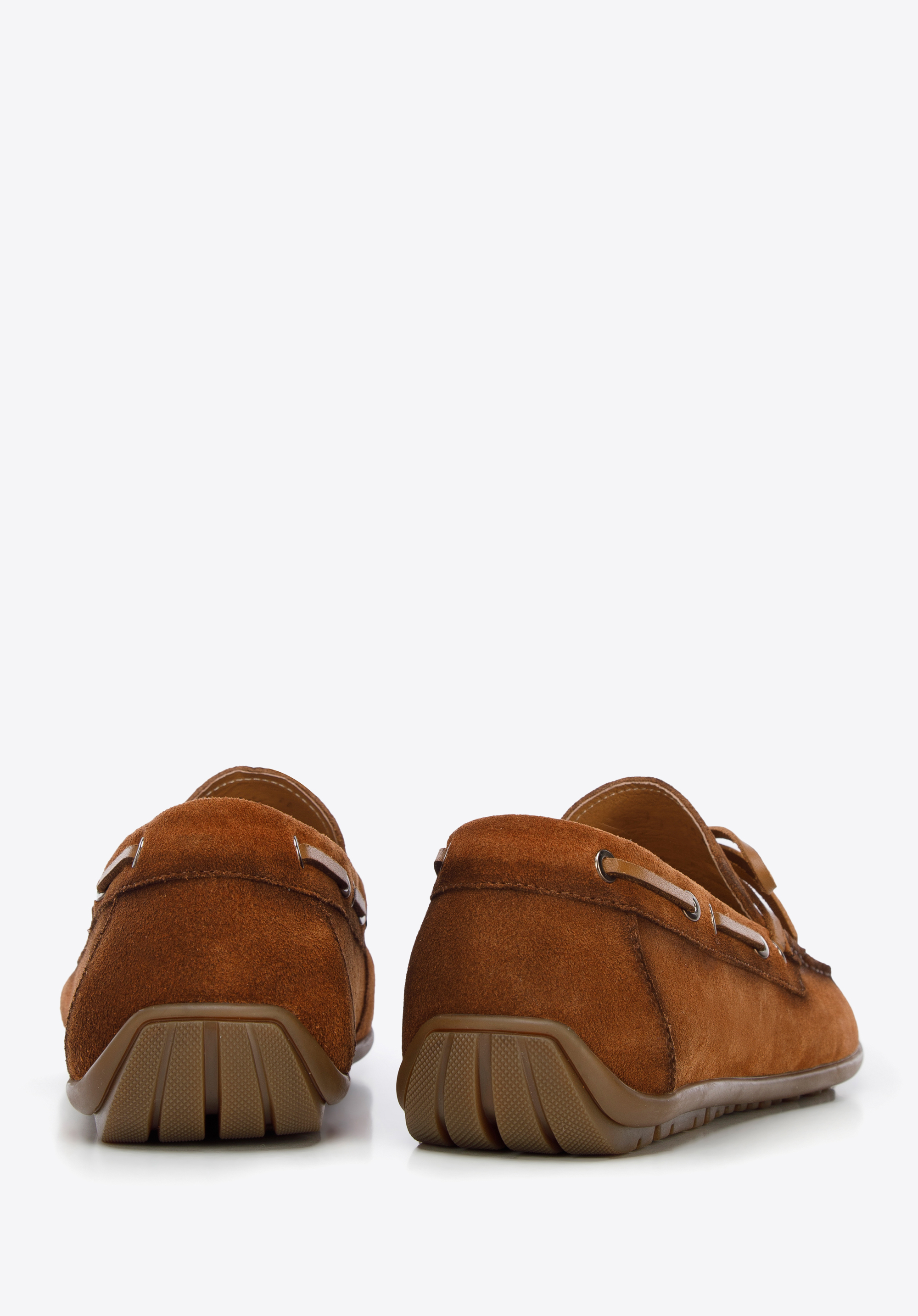 Męskie mokasyny zamszowe samochodowe z rzemykiem