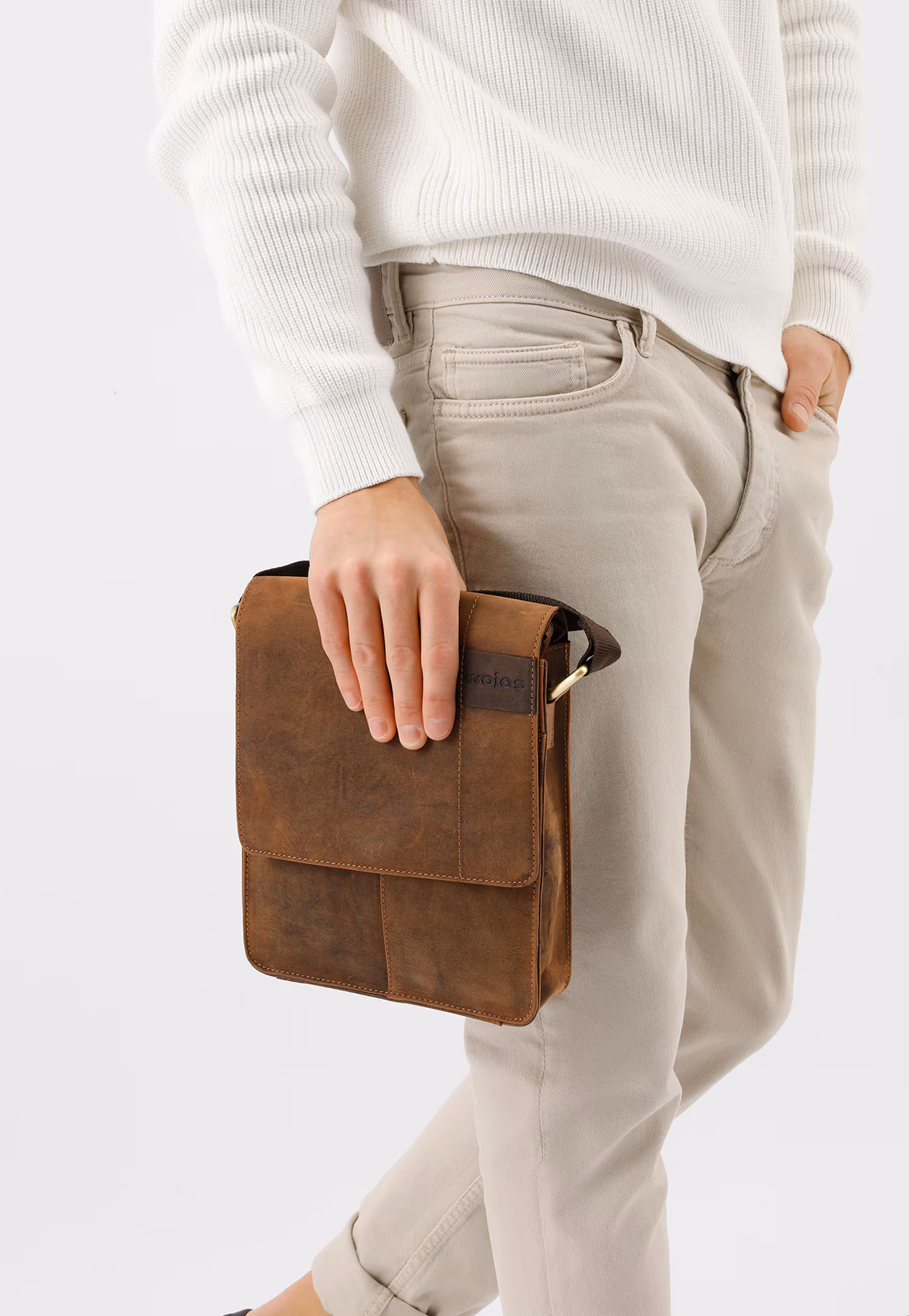 Mała brązowa torba męska ze skóry crazy horse