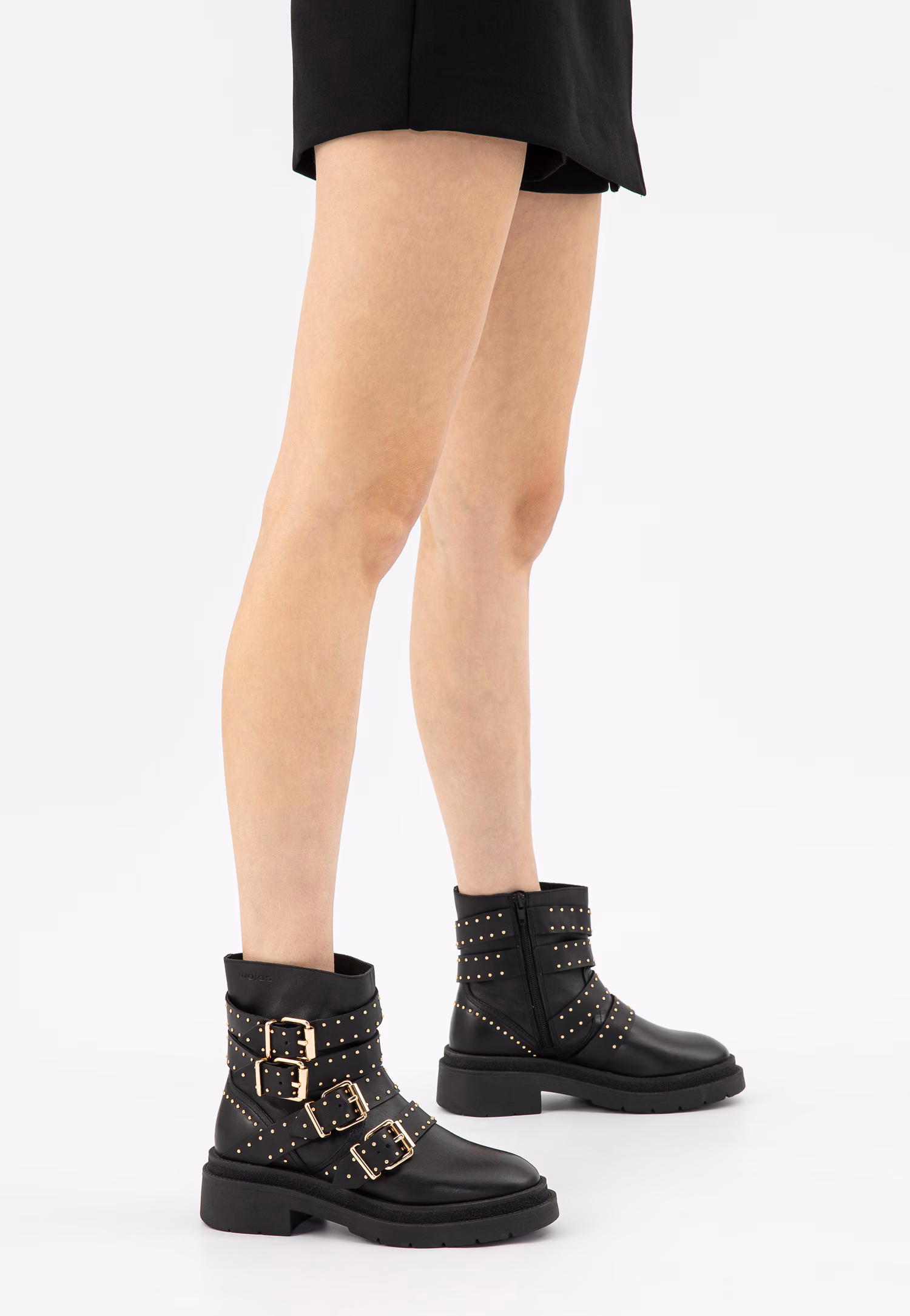 Czarne bikery ze srebrnymi nitami