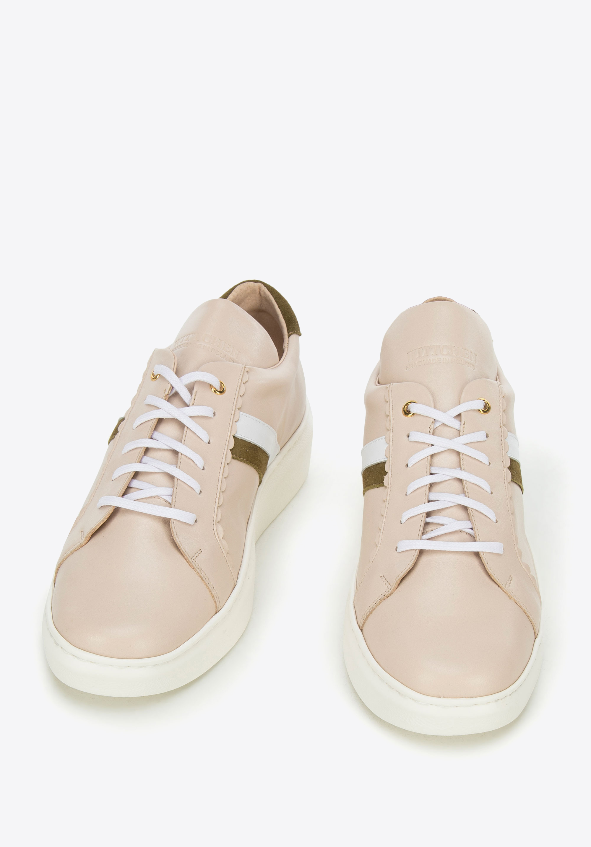 Damskie sneakersy skórzane z falbanką