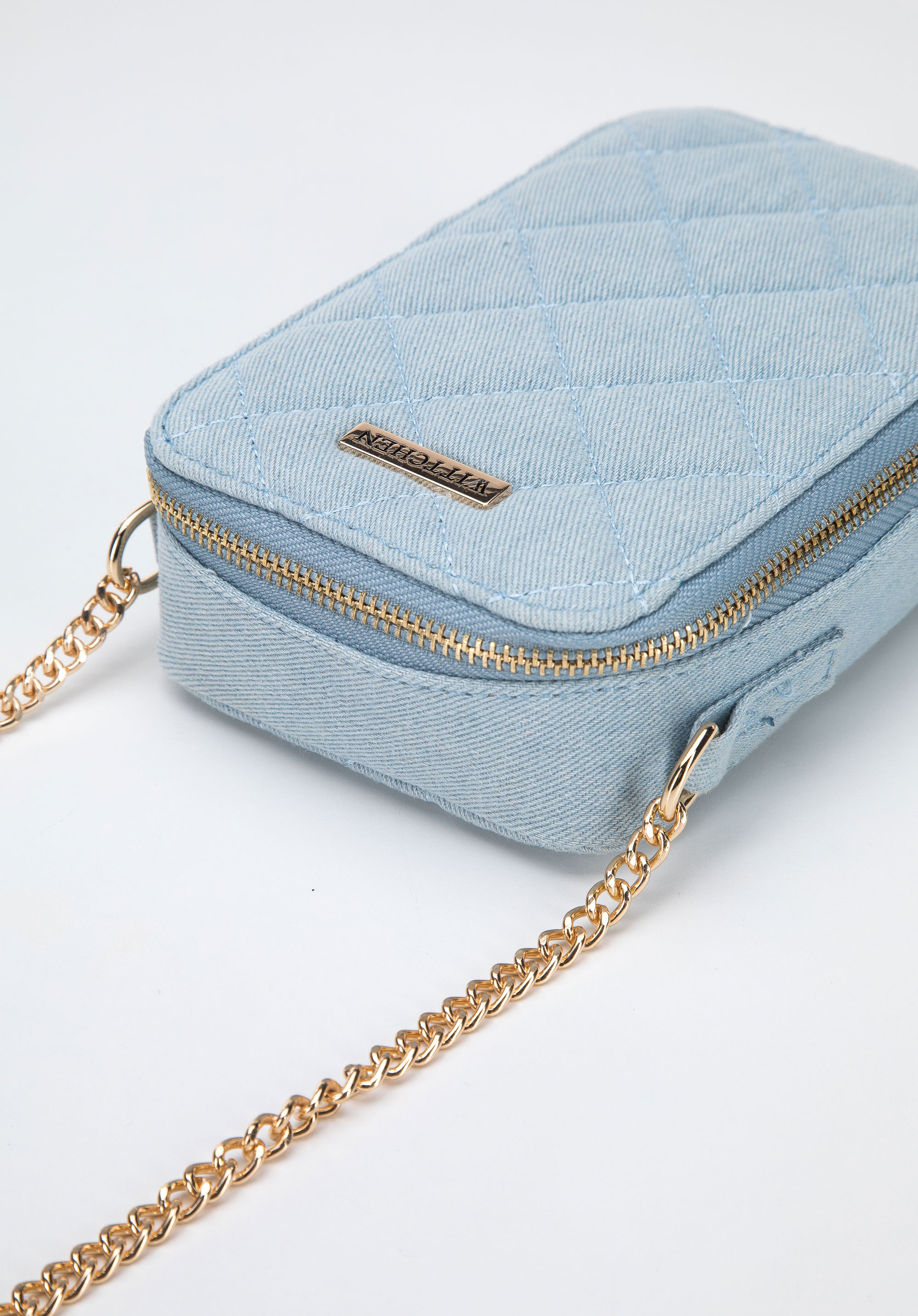 Damska minitorebka z pikowanego dżinsu na łańcuszku