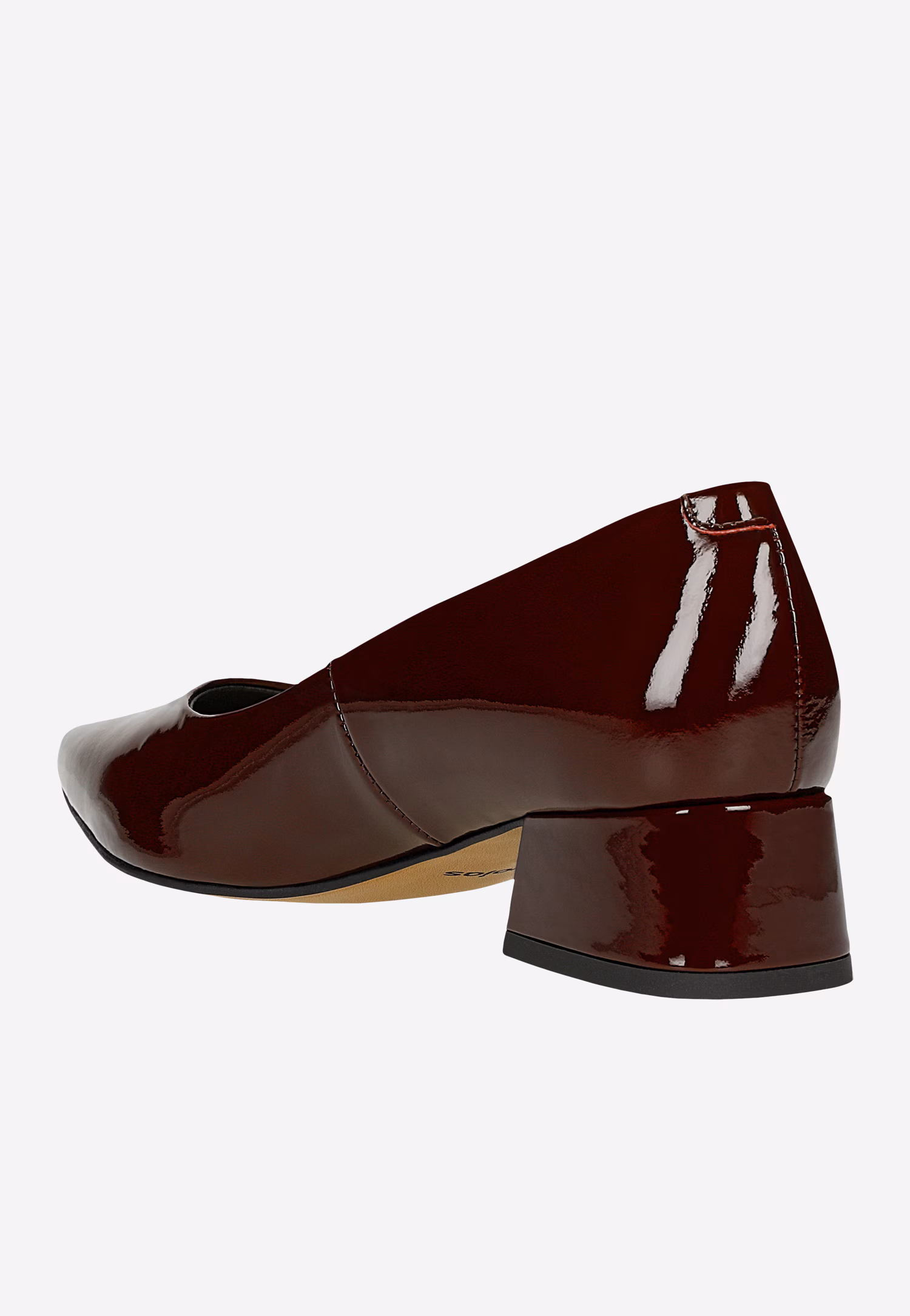 Beżowe czółenka damskie na niskim obcasie typu klocek