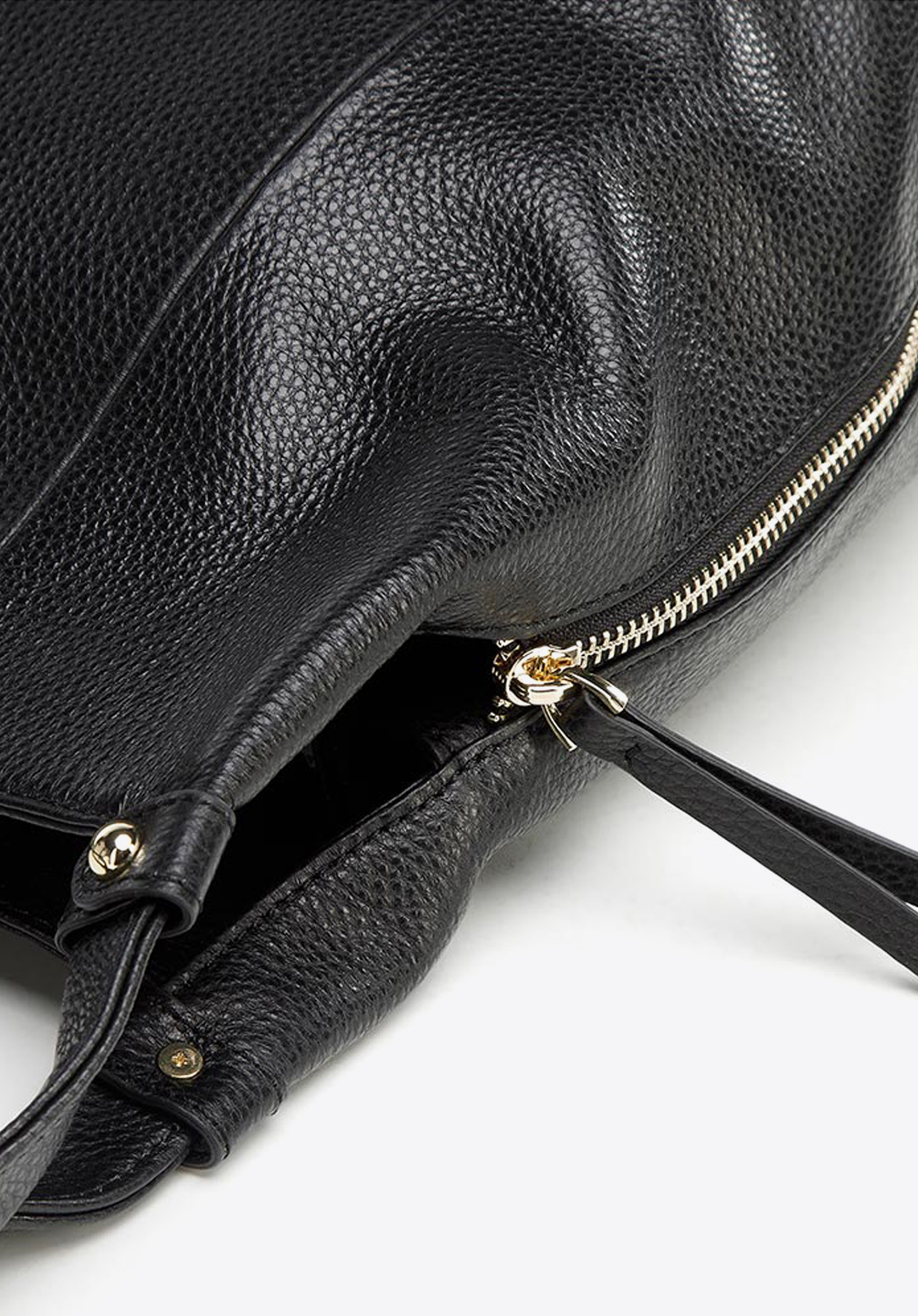 Torebka worek z miękkiej skóry