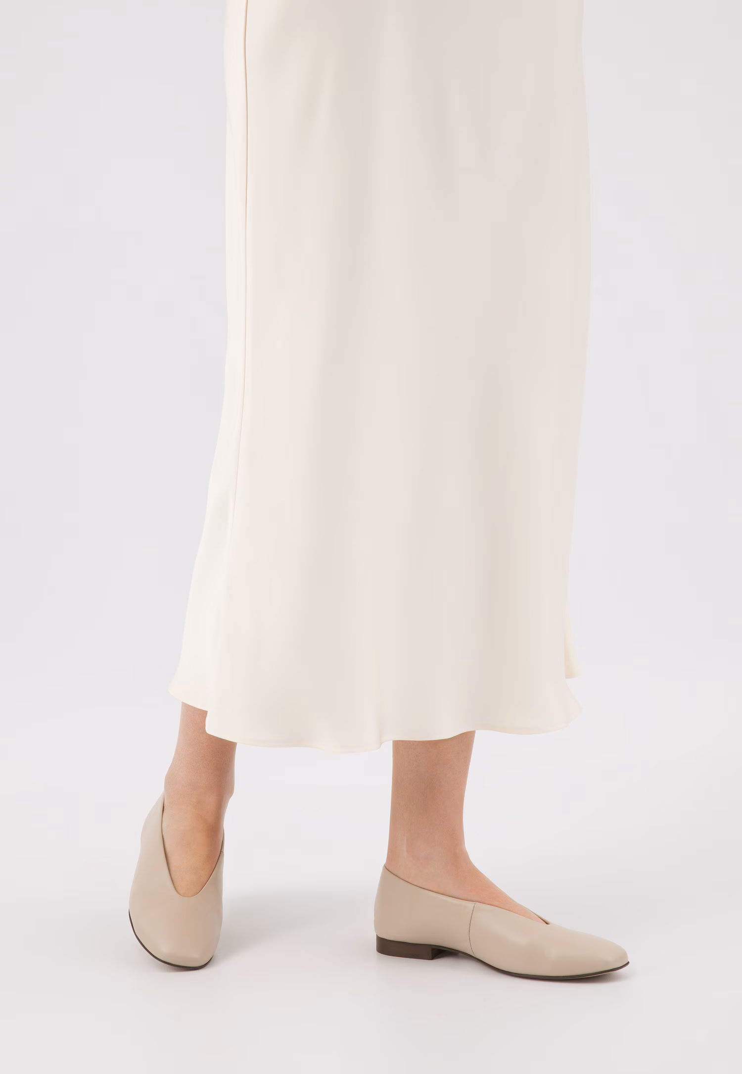 Czarne skórzane baleriny damskie