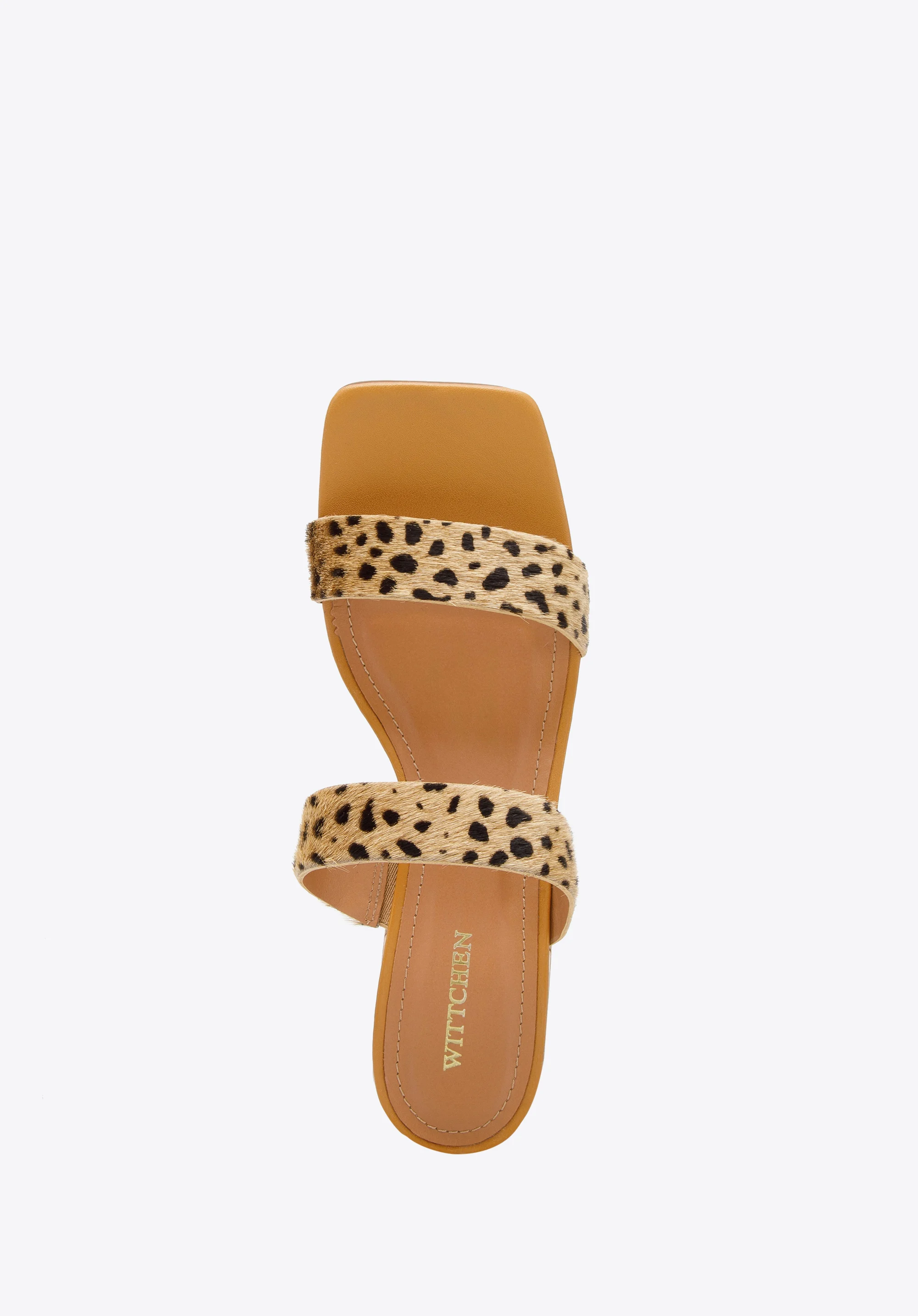 Damskie klapki skórzane z cienkimi paskami