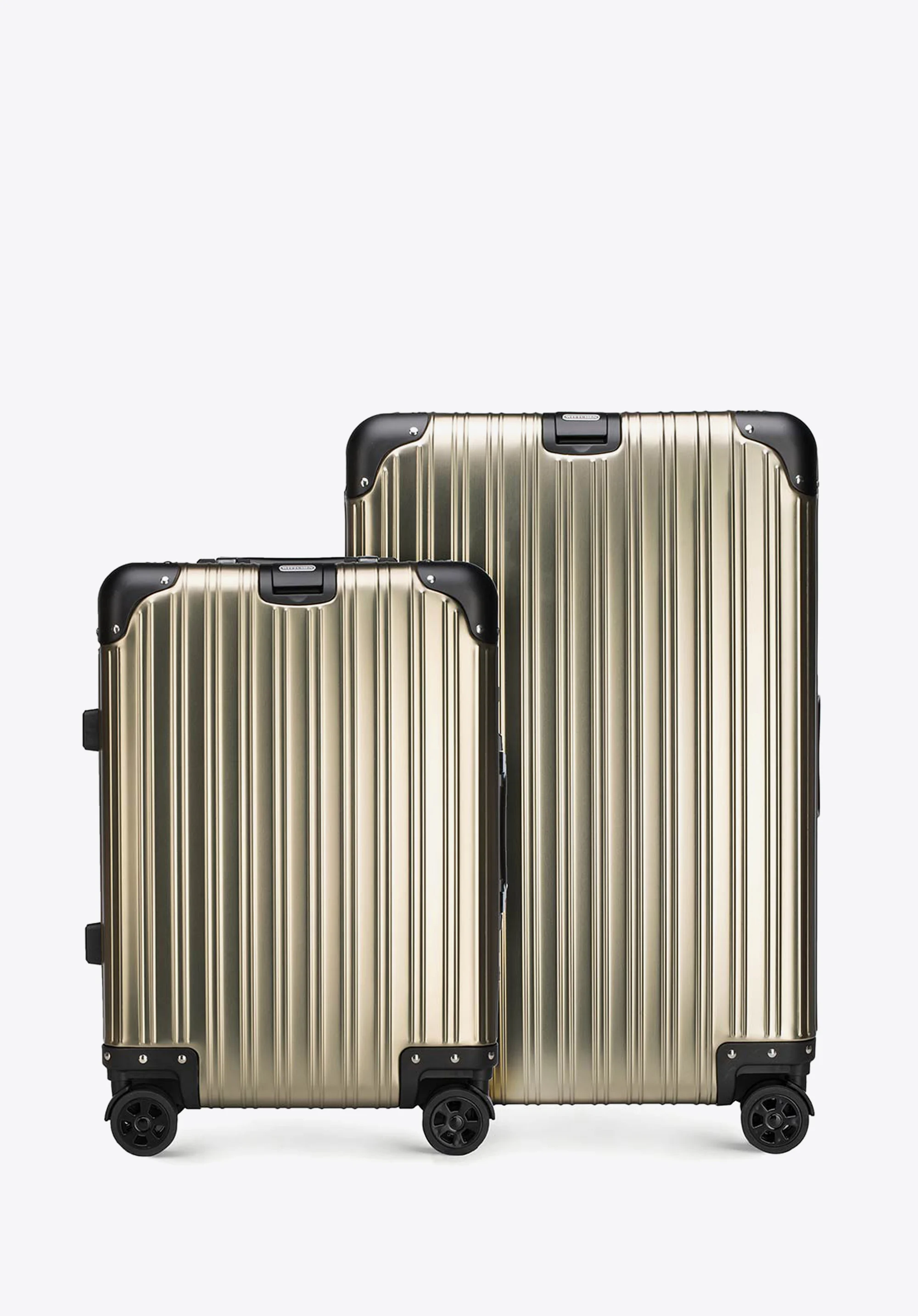 Walizka kabinowa z aluminium