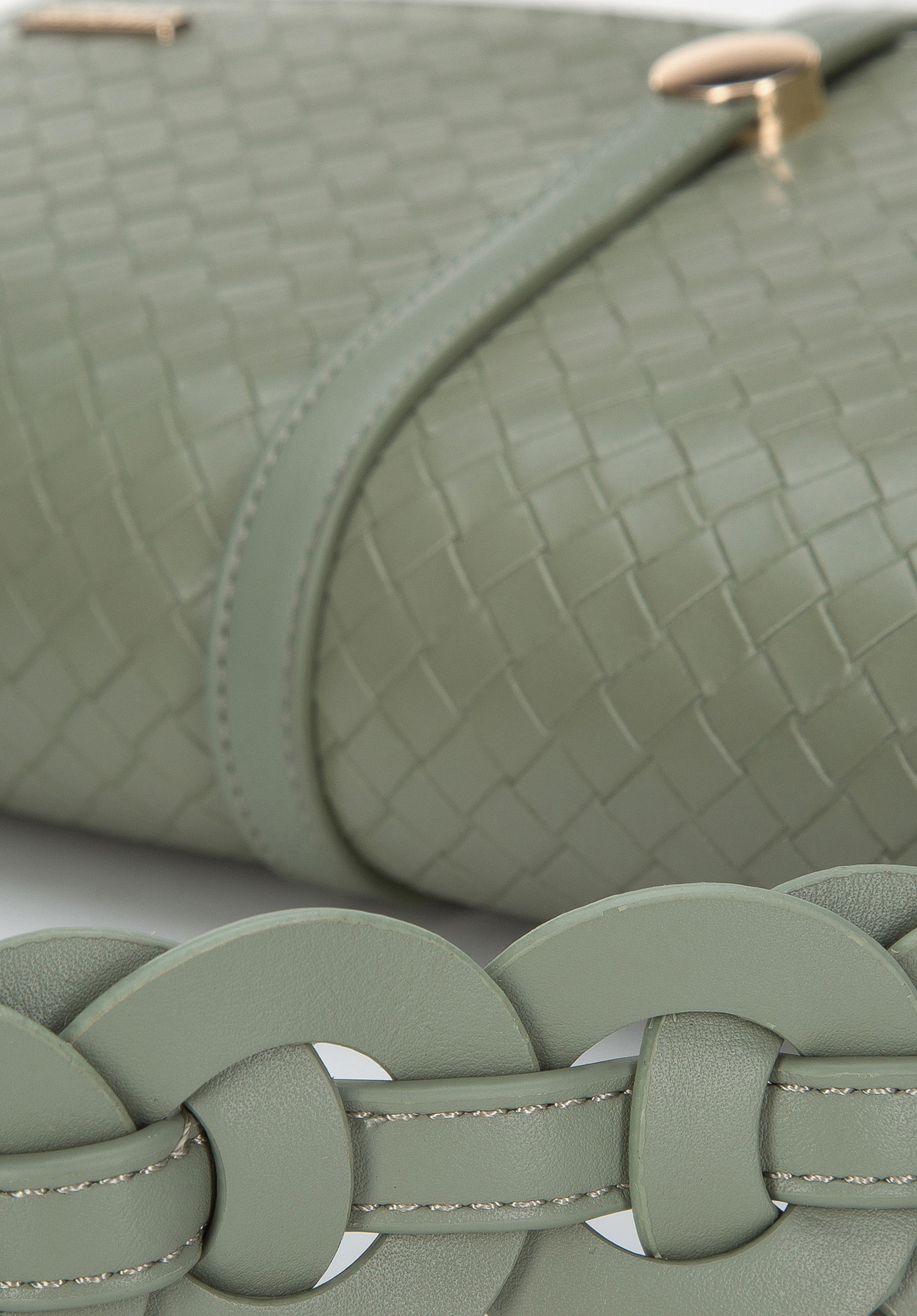 Torebka półksiężyc z plecionką