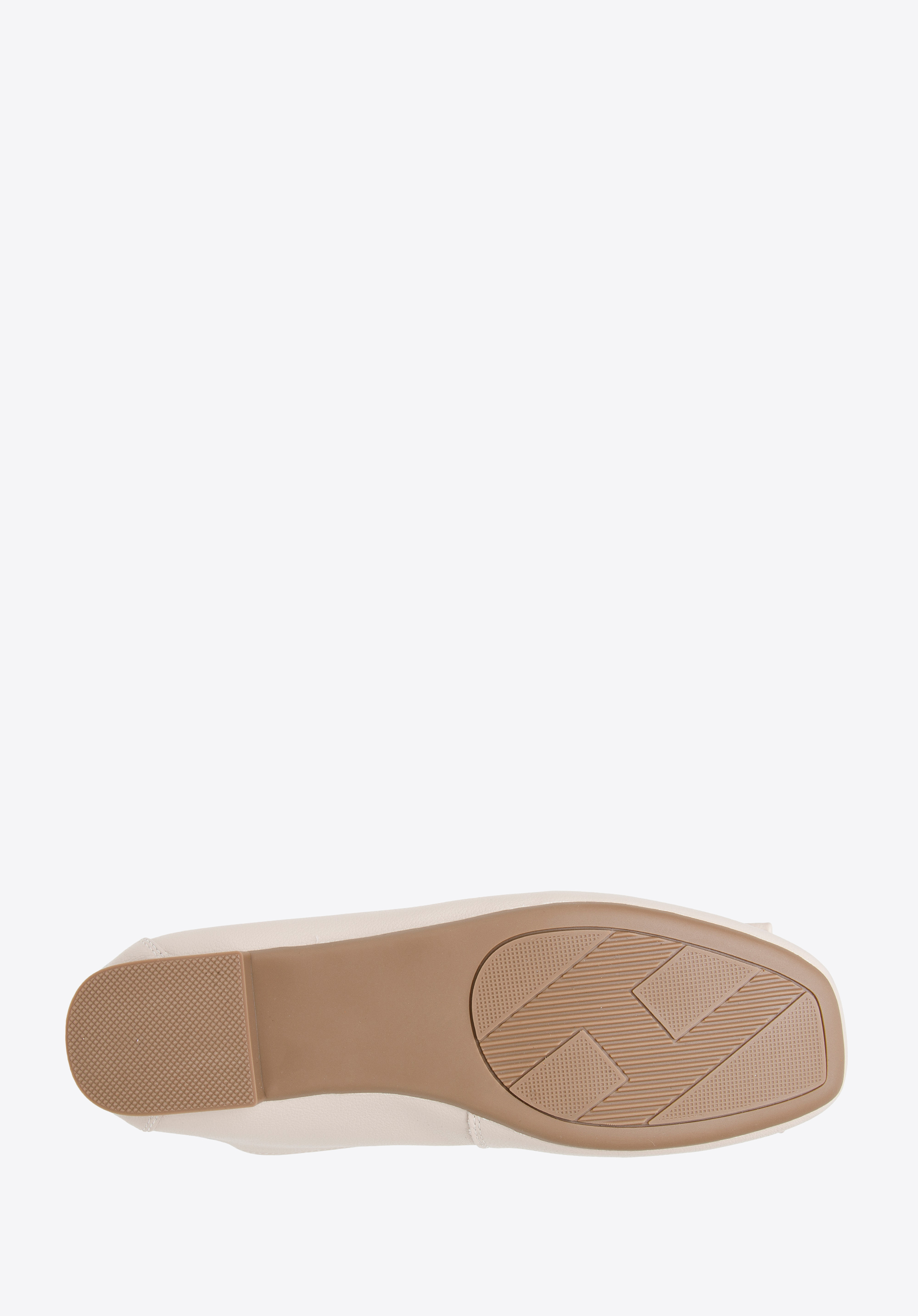 Baleriny z miękkiej skóry z klamrą