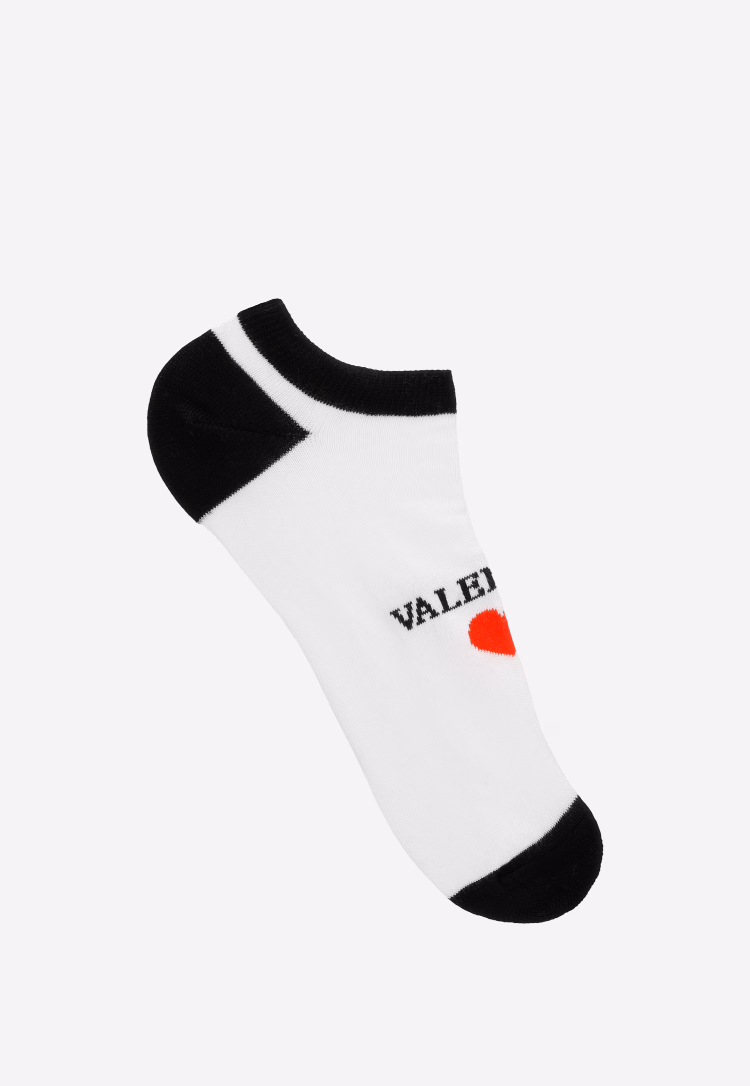 Białe walentynkowe stopki z napisem