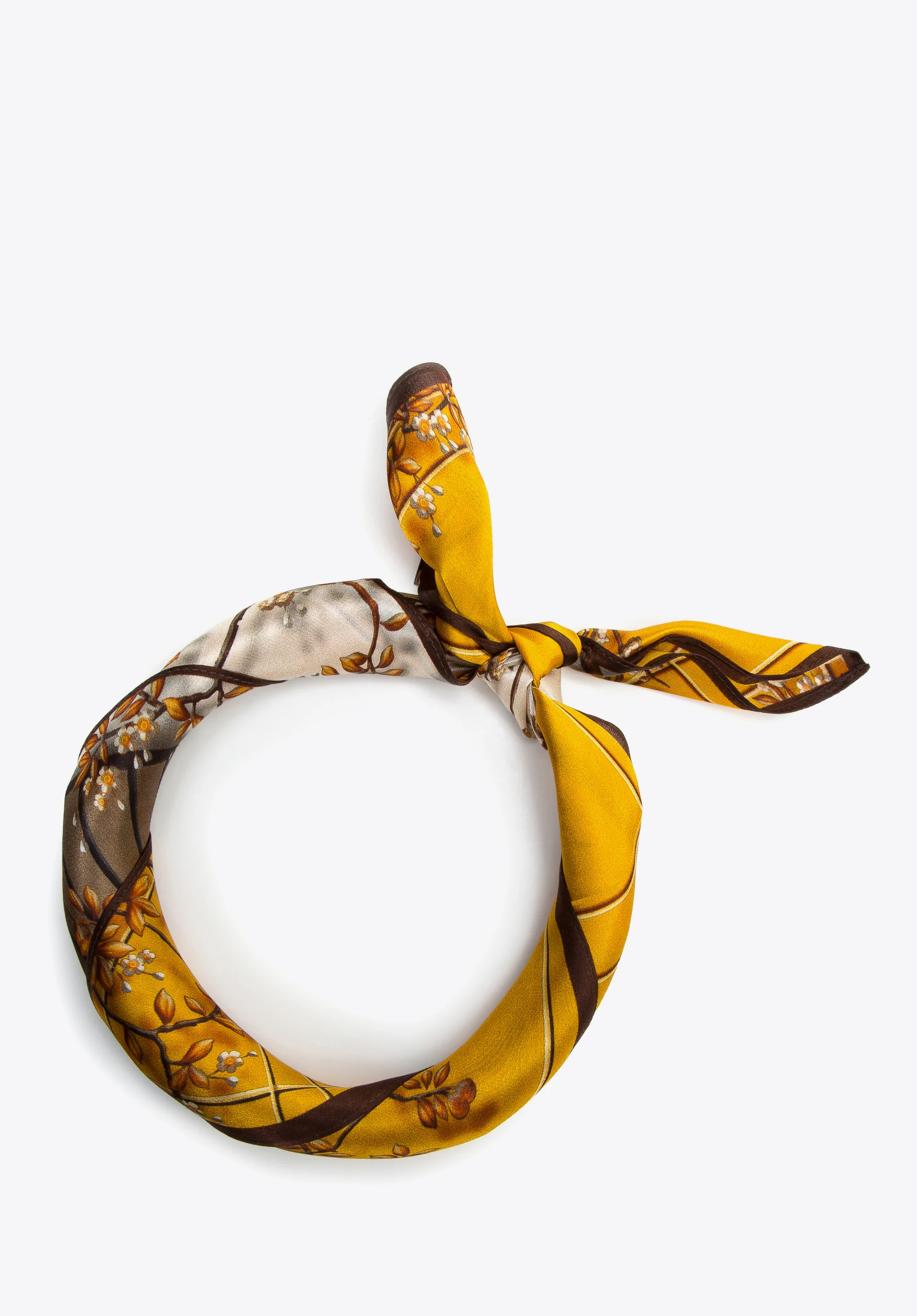 Damska apaszka jedwabna we wzory