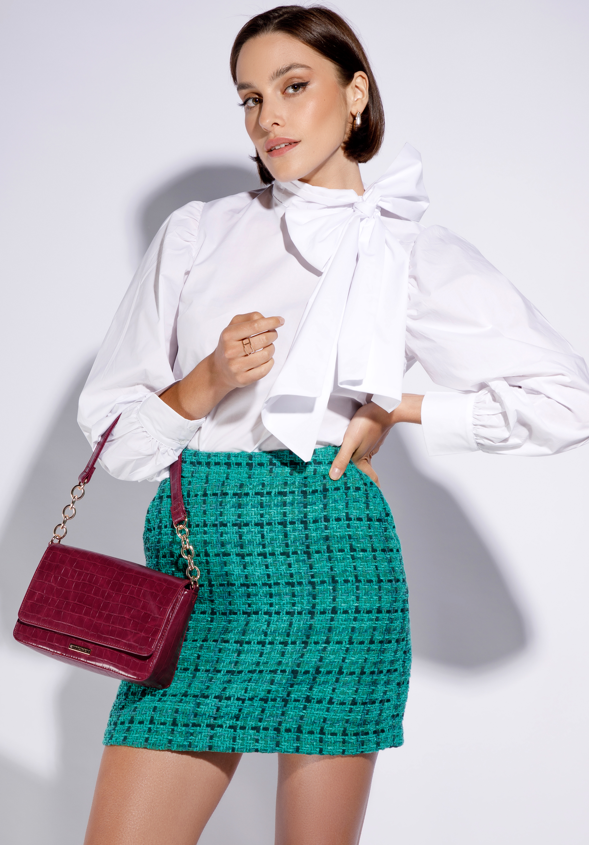 Damska torebka z ekoskóry o fakturze croco