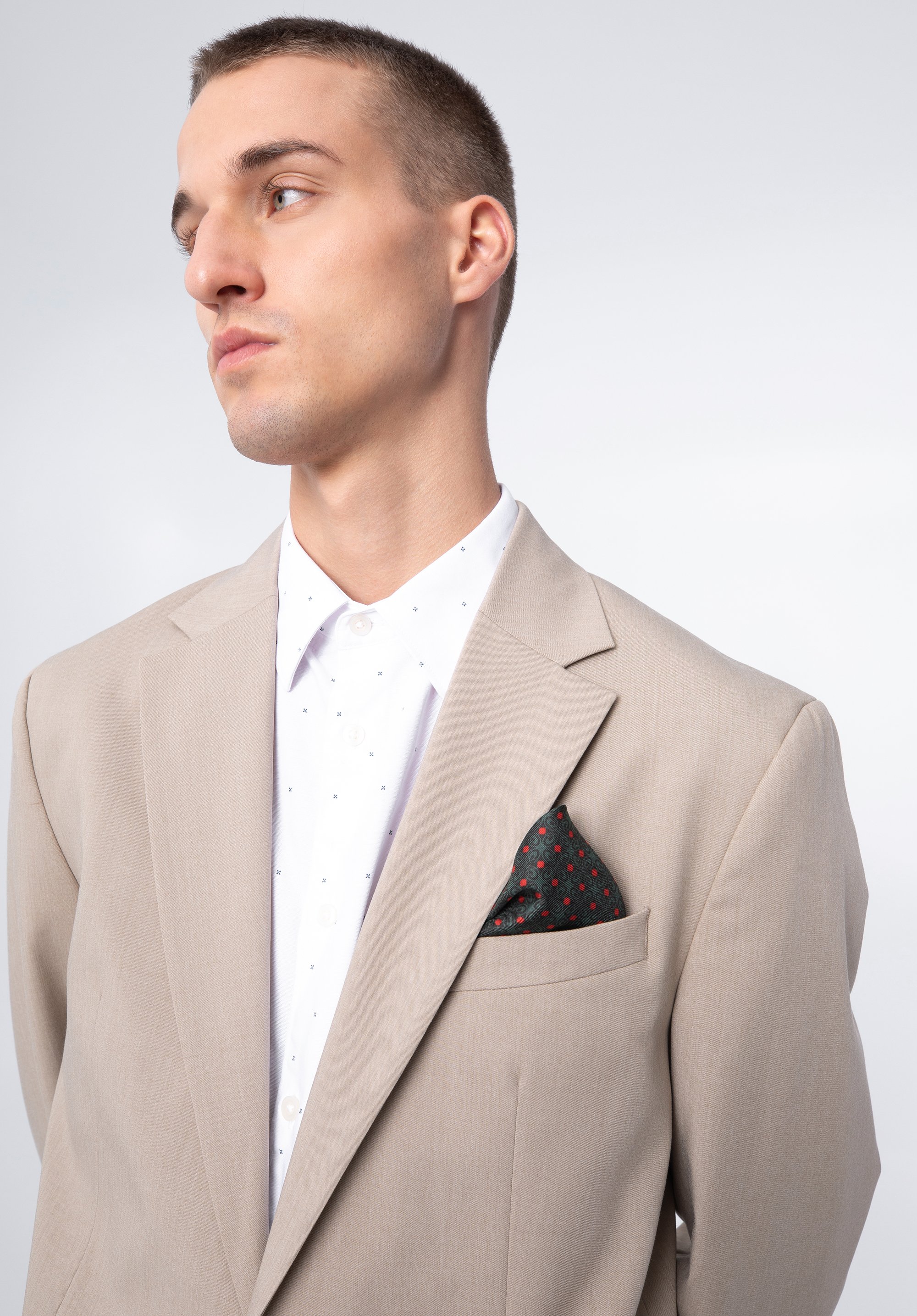 Poszetka z jedwabiu we wzory