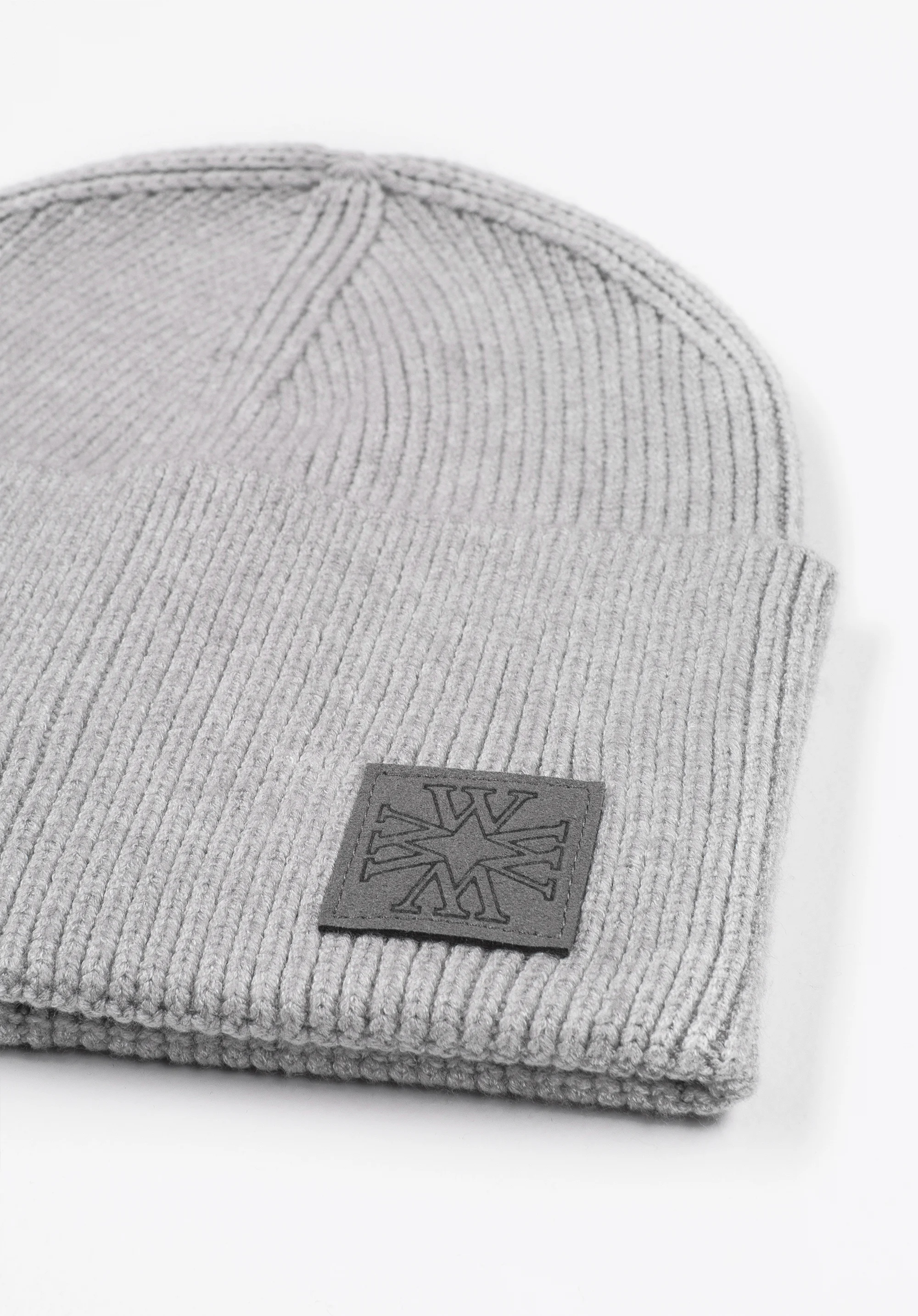 Damska czapka klasyczna