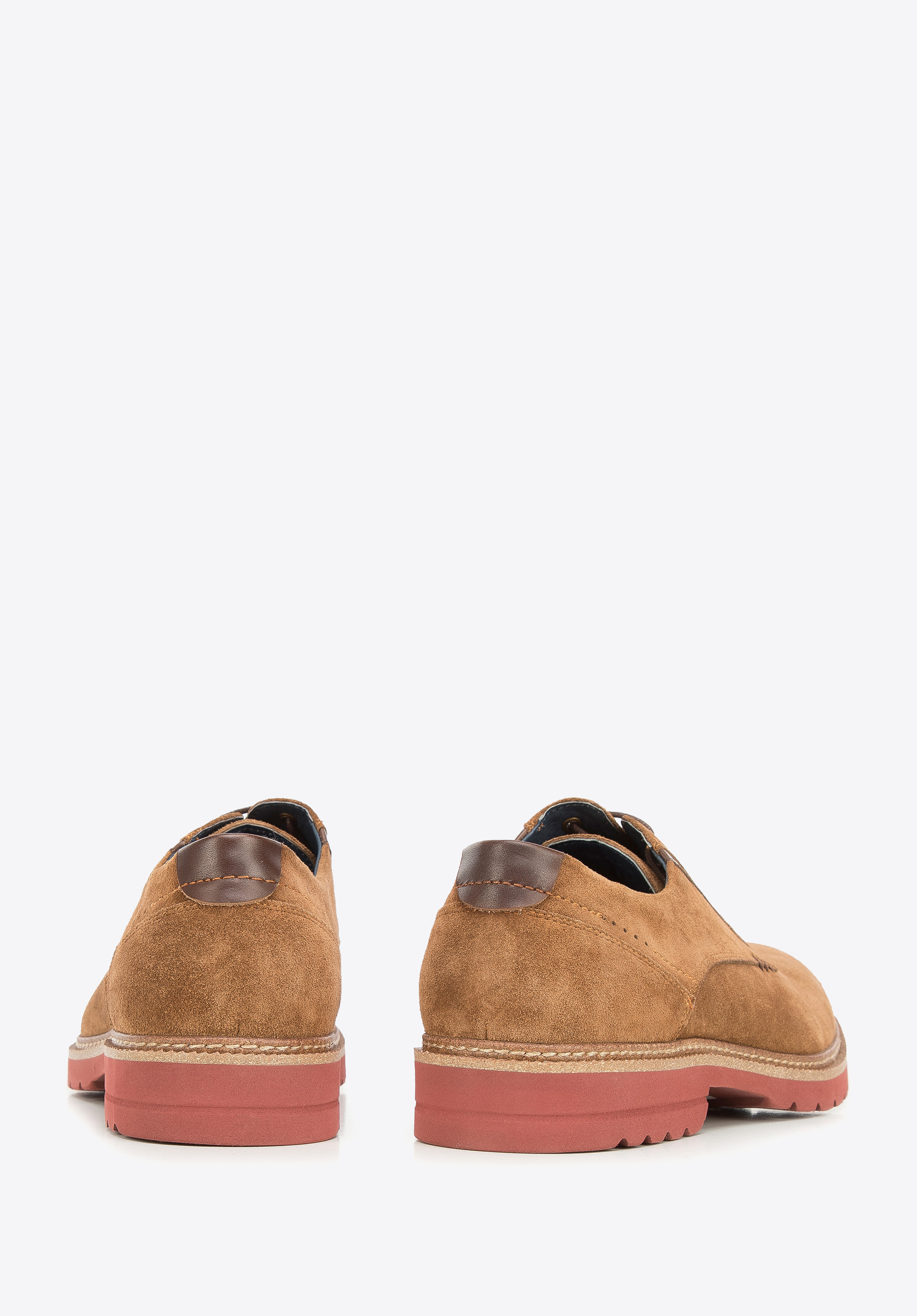 Męskie półbuty zamszowe z kolorową podeszwą