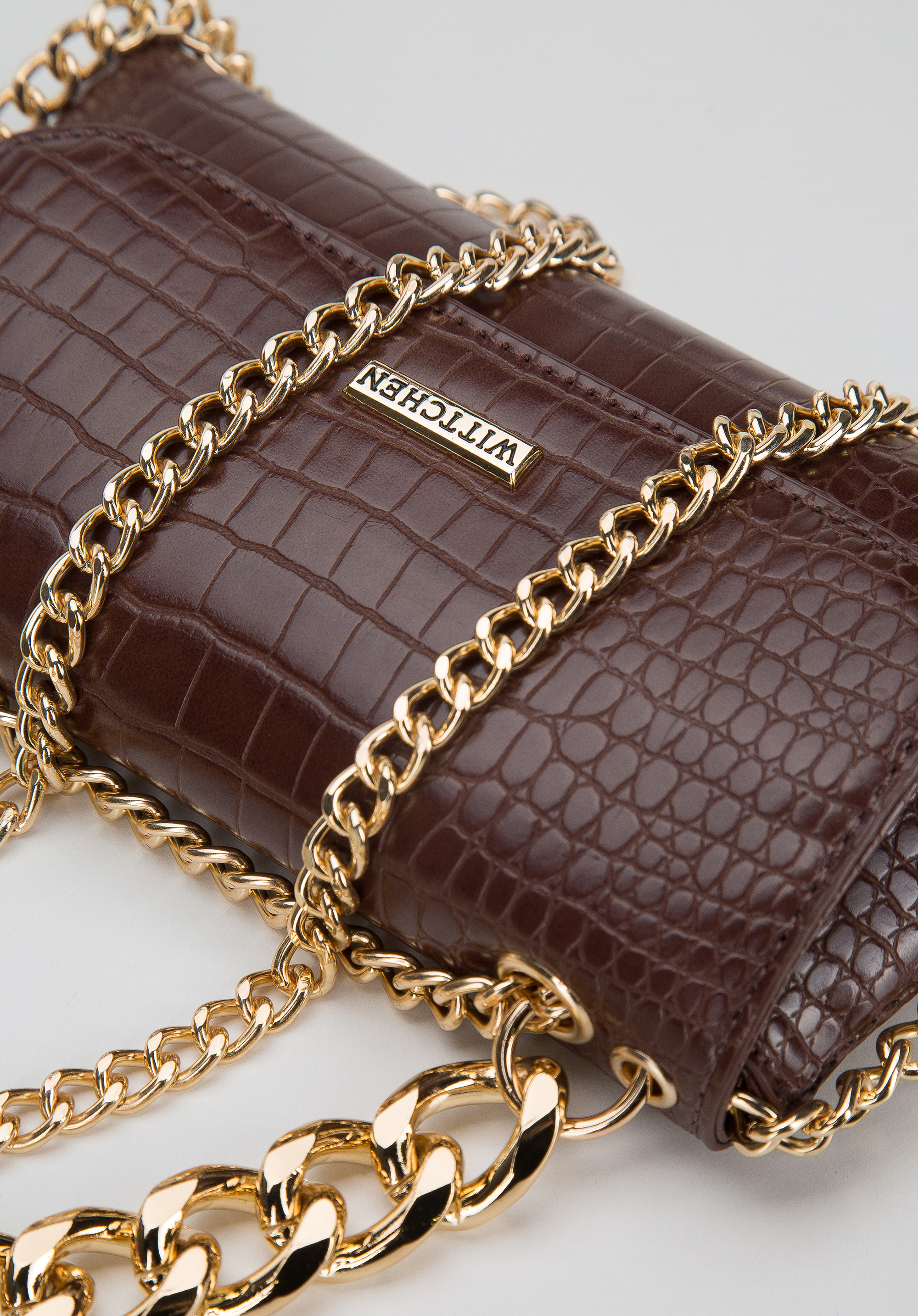 Minitorebka z ekoskóry croco z dwoma łańcuchami