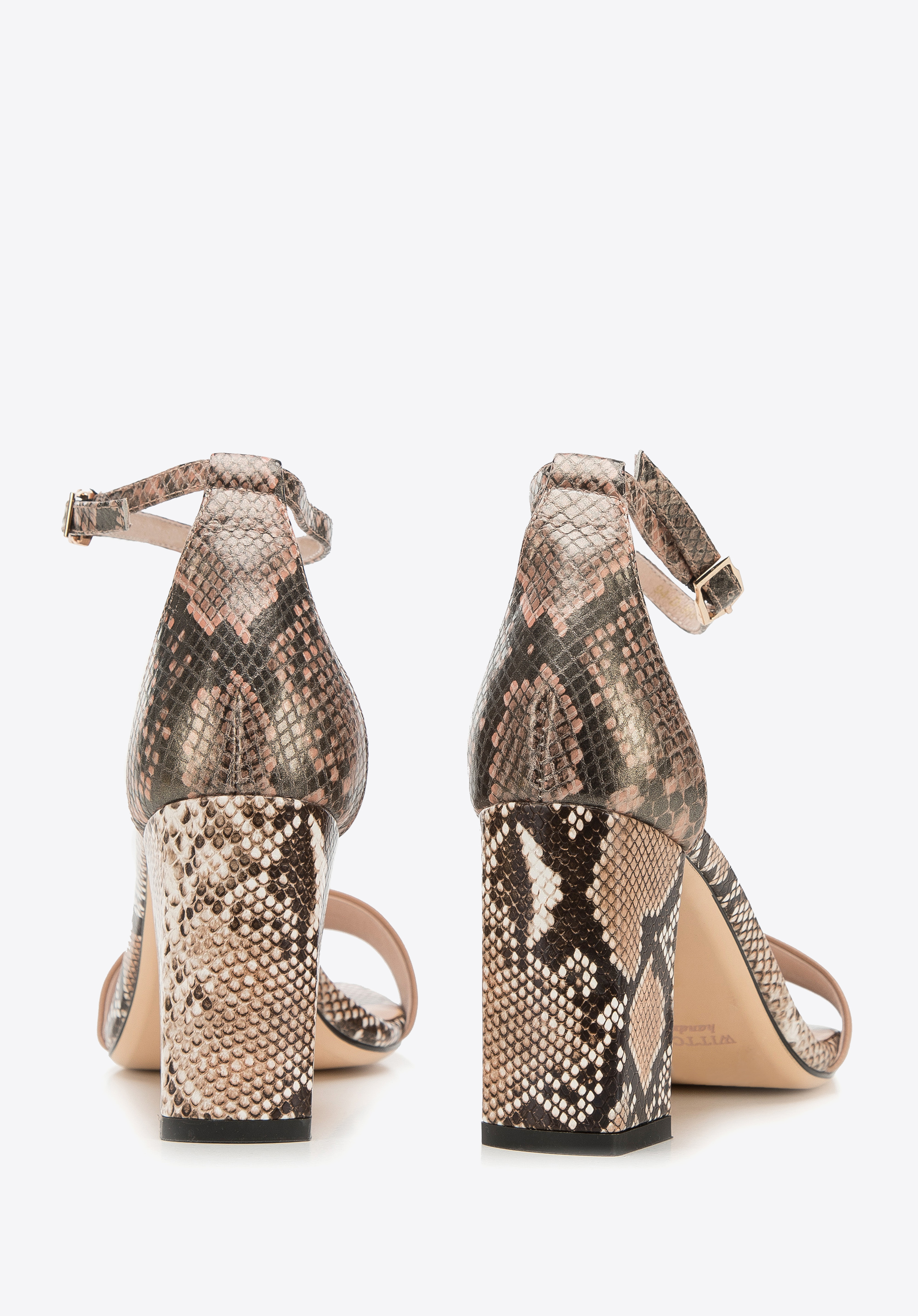 Damskie sandały skórzane dwukolorowe na słupku