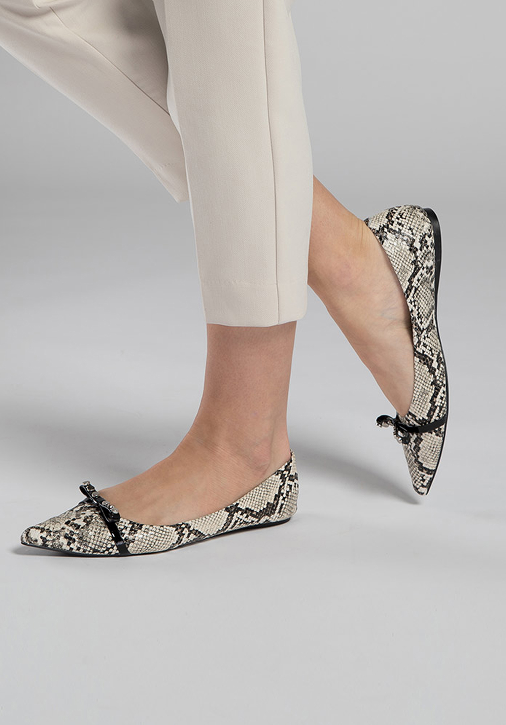 Baleriny ze skóry lizard z ćwiekami