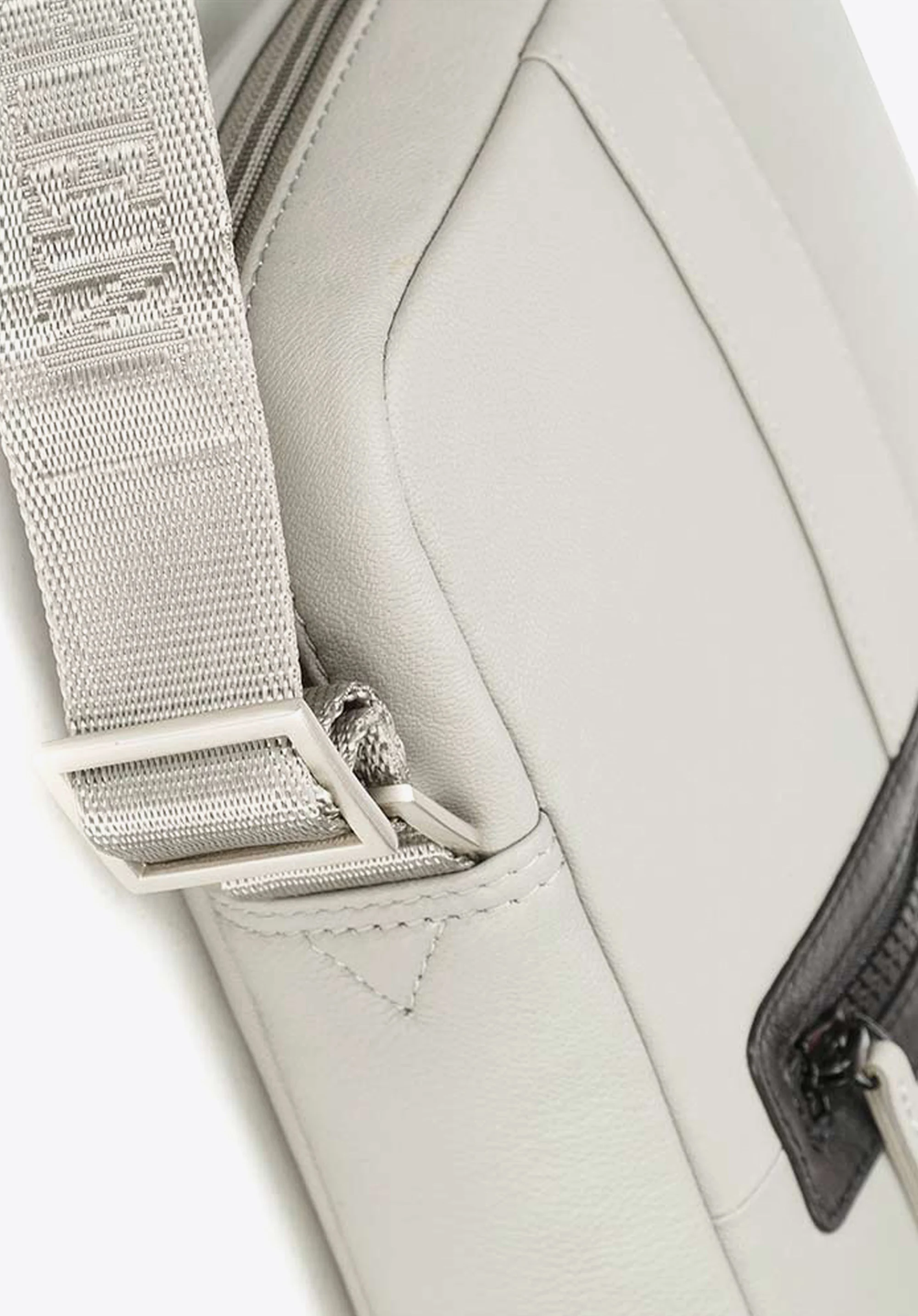 Męska listonoszka skórzana stębnowana mała