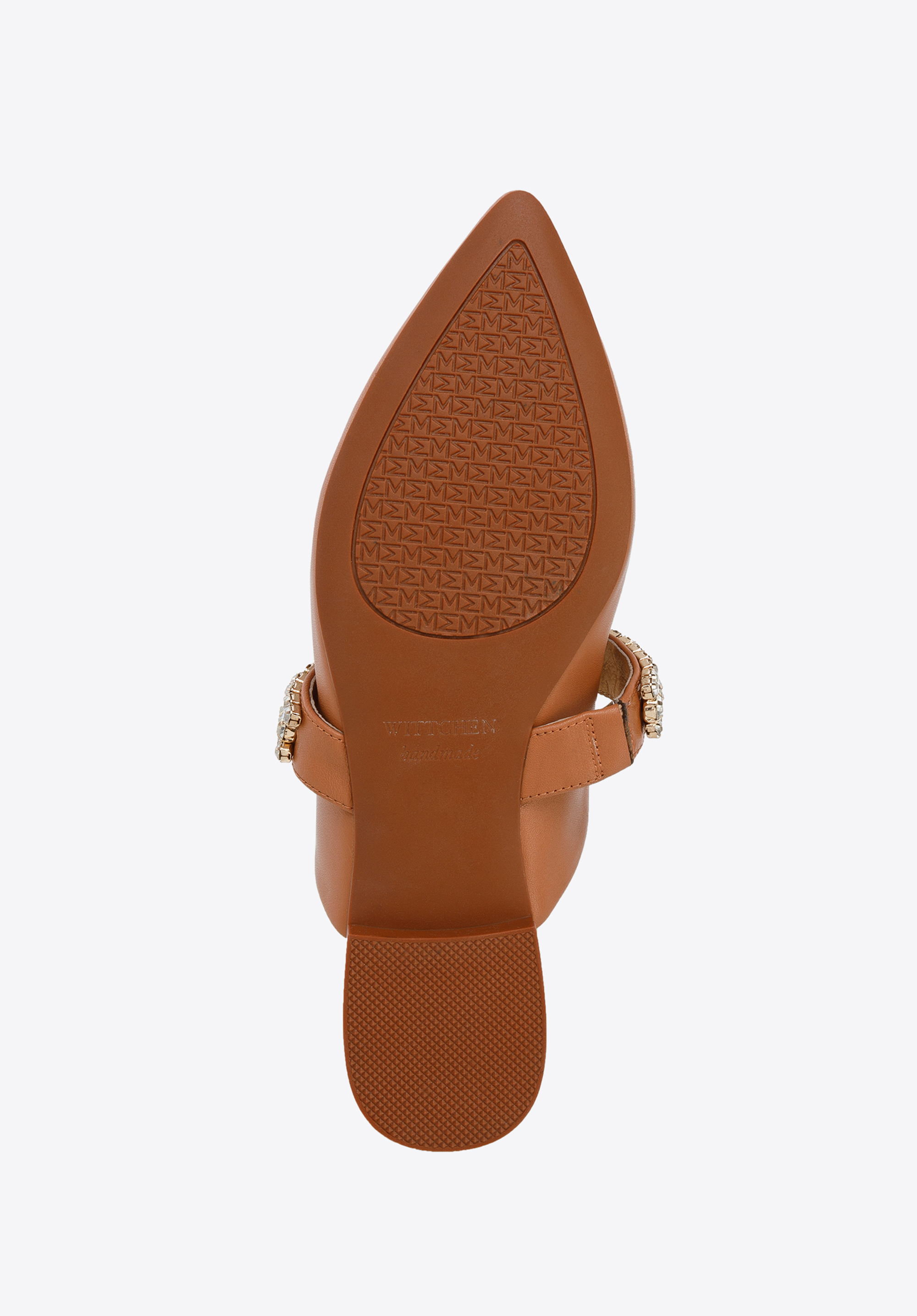 Damskie klapki skórzane z błyszczącym paskiem