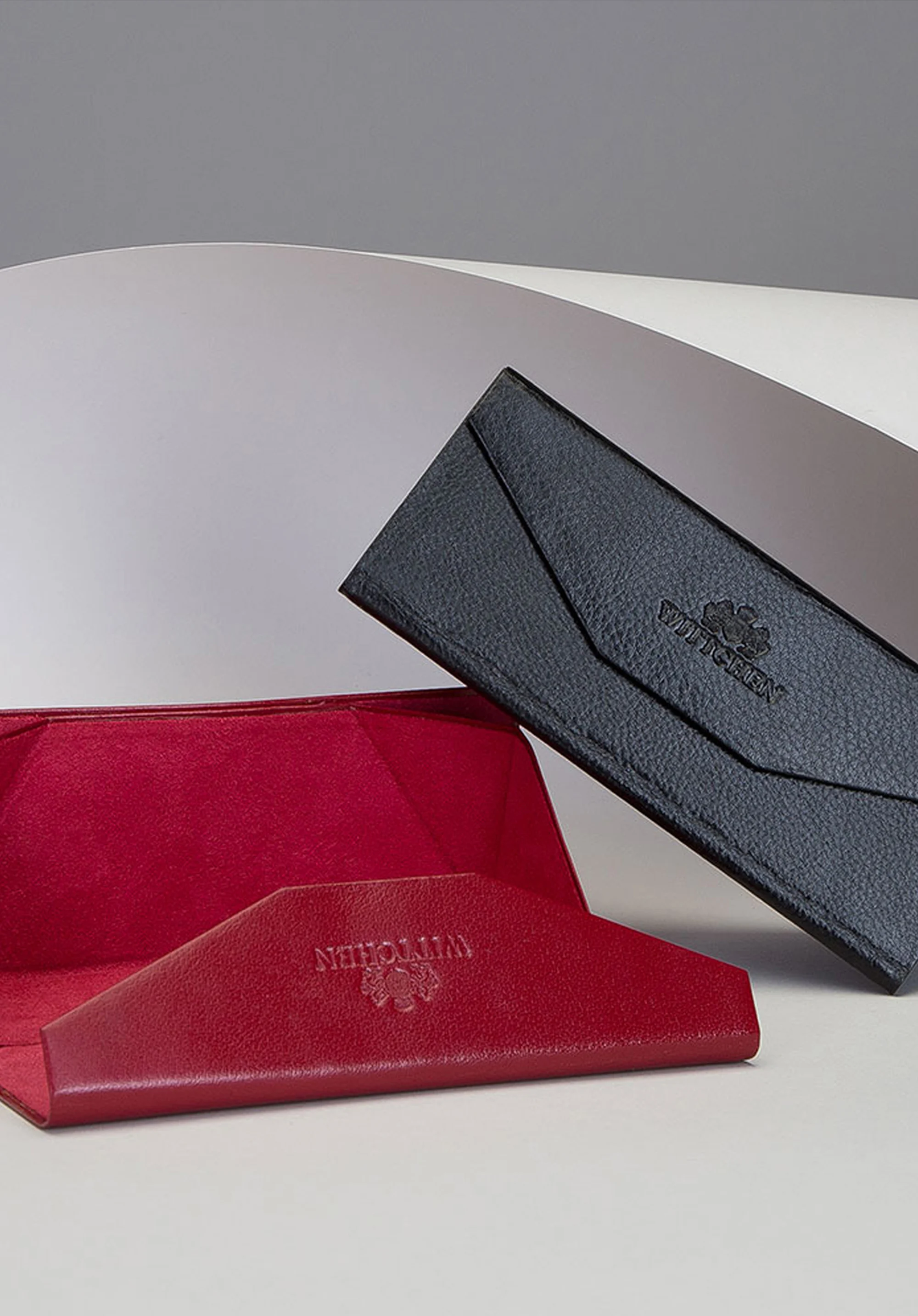 Etui na okulary skórzane składane