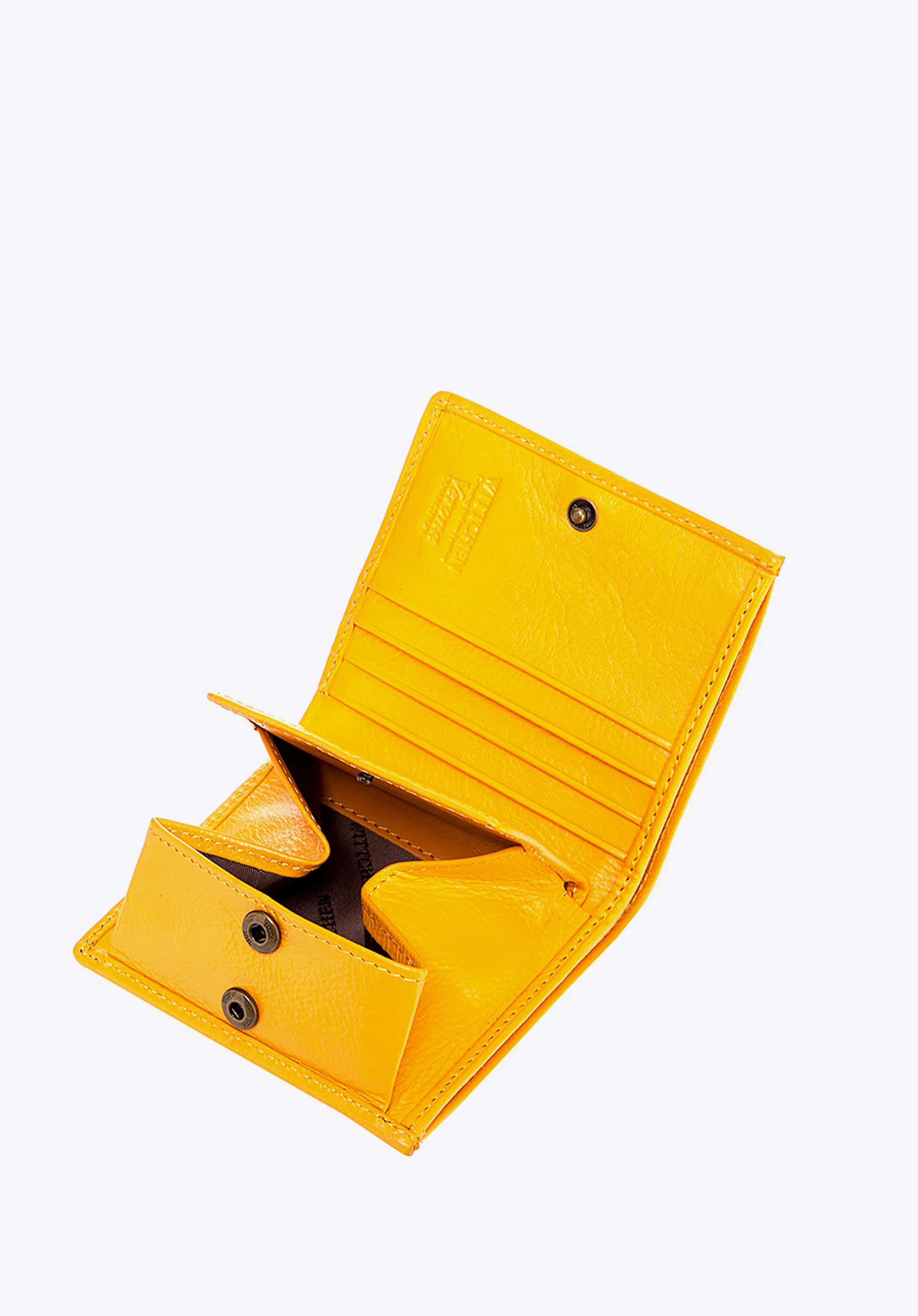 Damski portfel ze skóry lakierowany mały