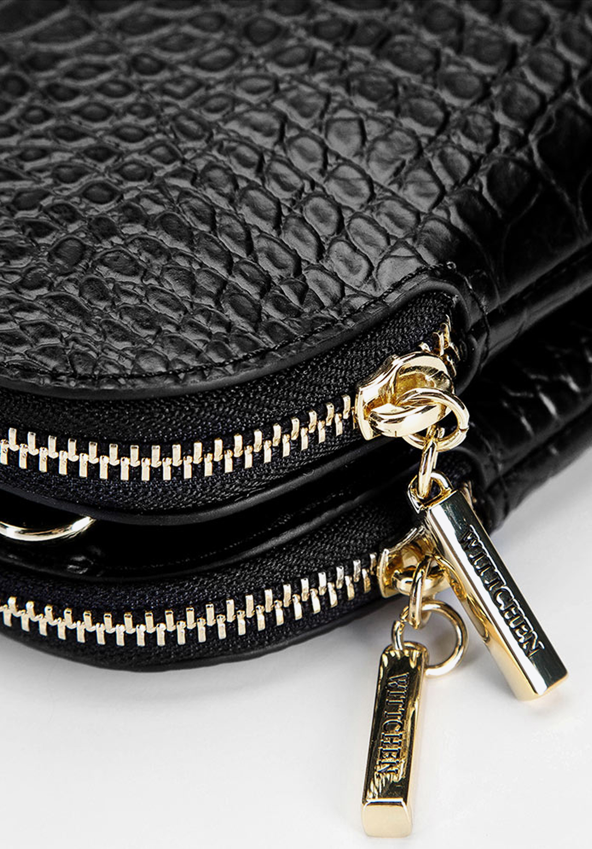 Damska listonoszka ze skóry trapezowa mała