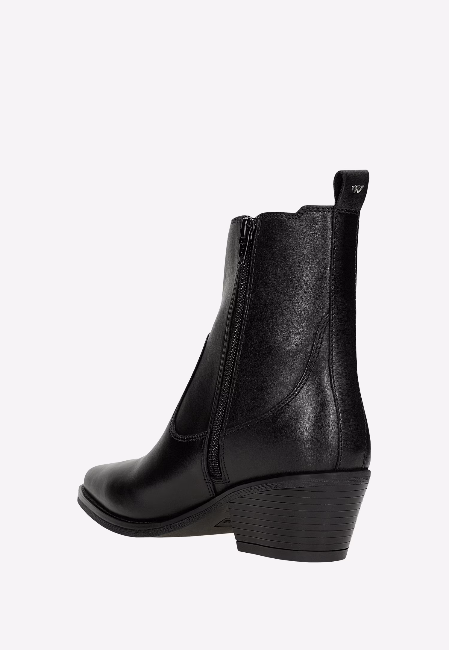 Brązowe botki typu kowbojki