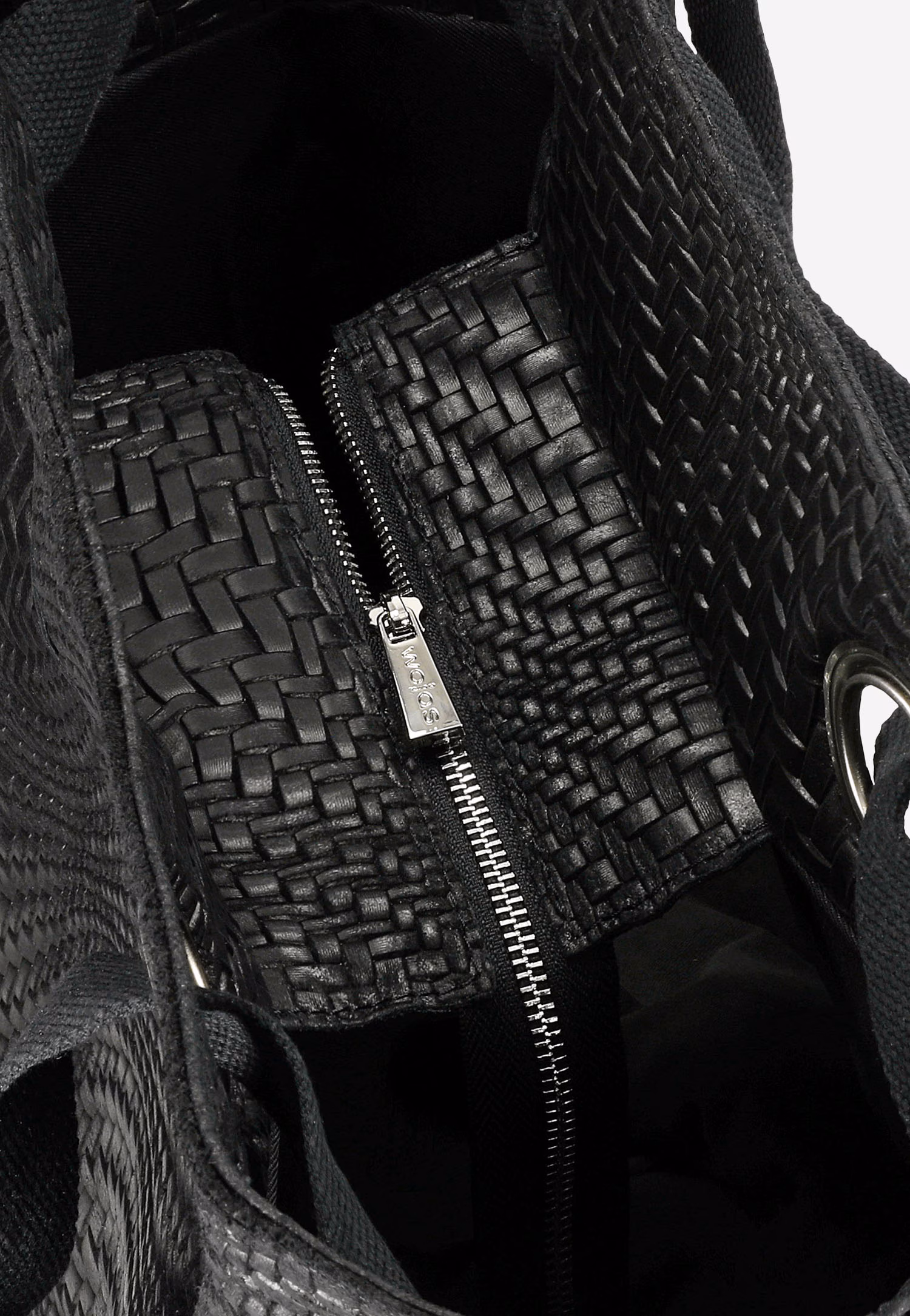 Duża czarna torebka damska w pleciony wzór