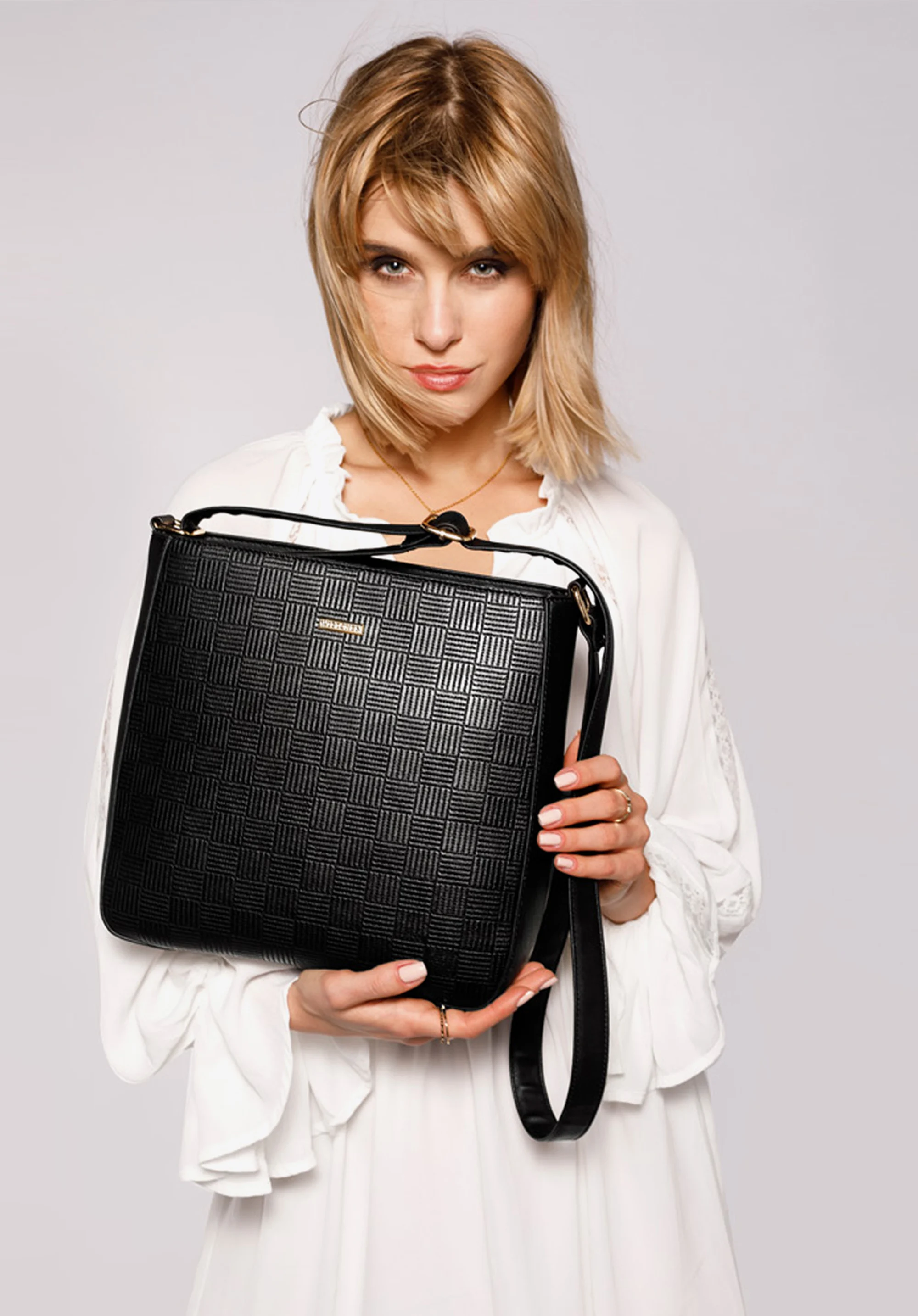 Damska listonoszka trapezowa