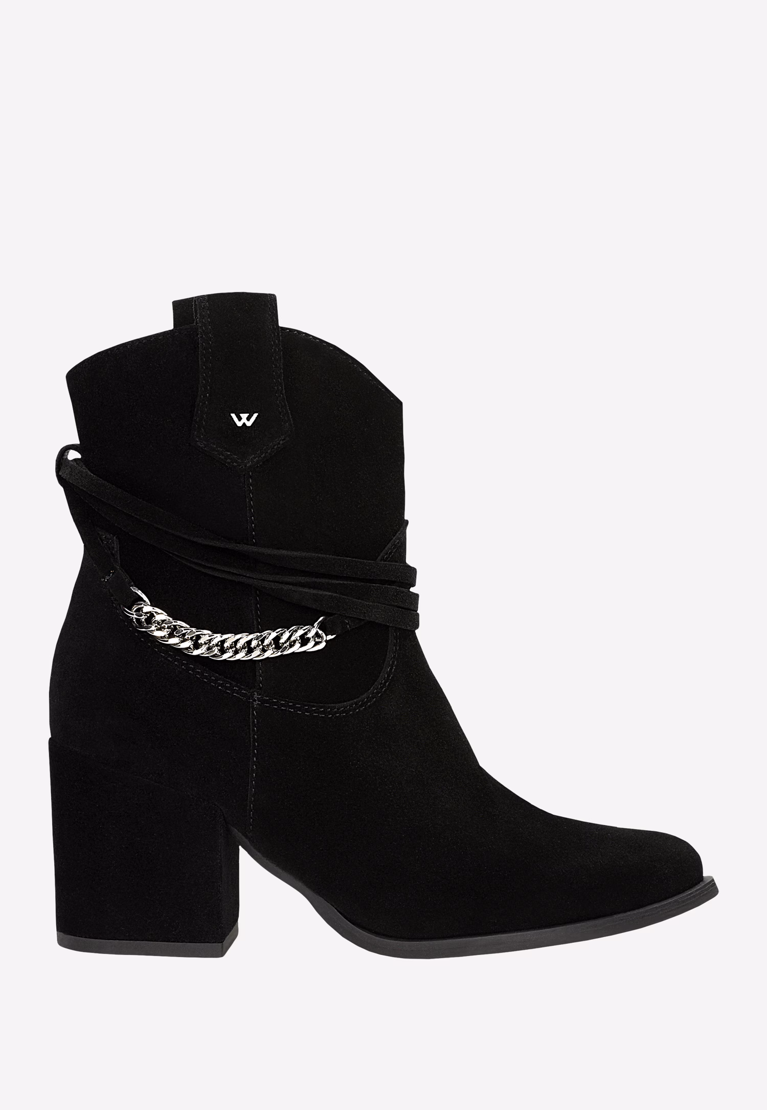 Czarne kowbojki na obcasie ze srebrnym łańcuchem