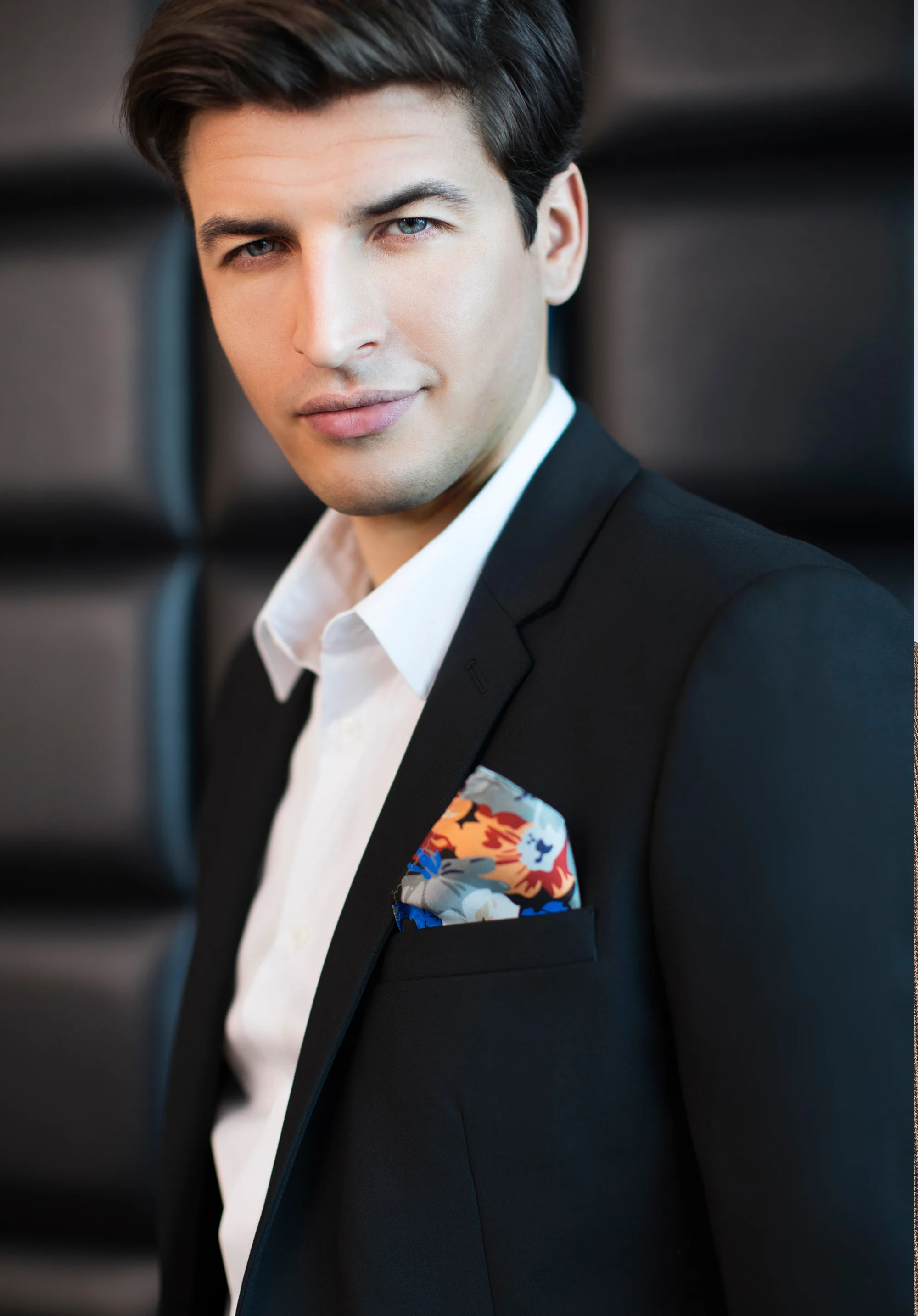 Poszetka jedwabna we wzory