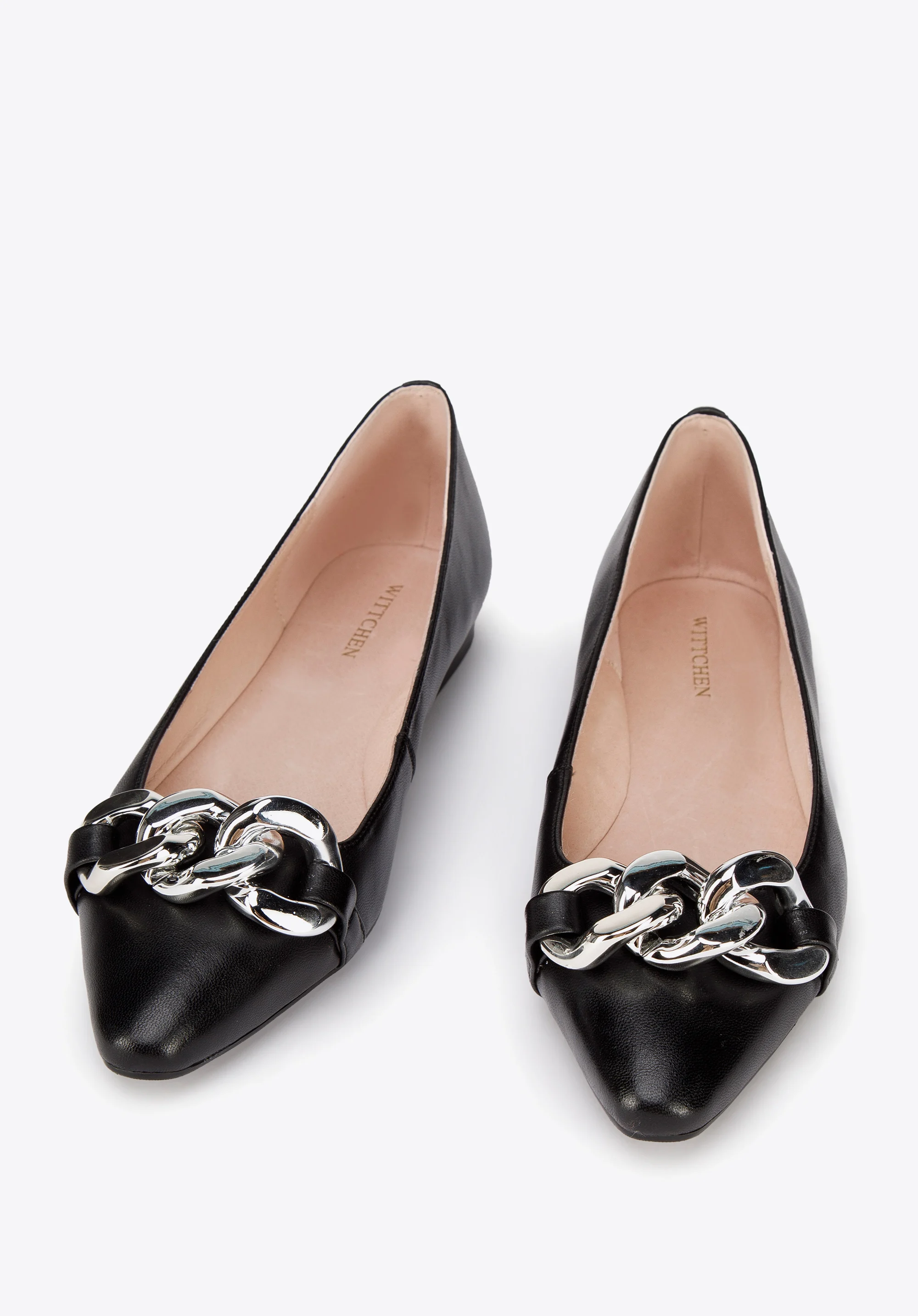 Baleriny skórzane z łańcuchem