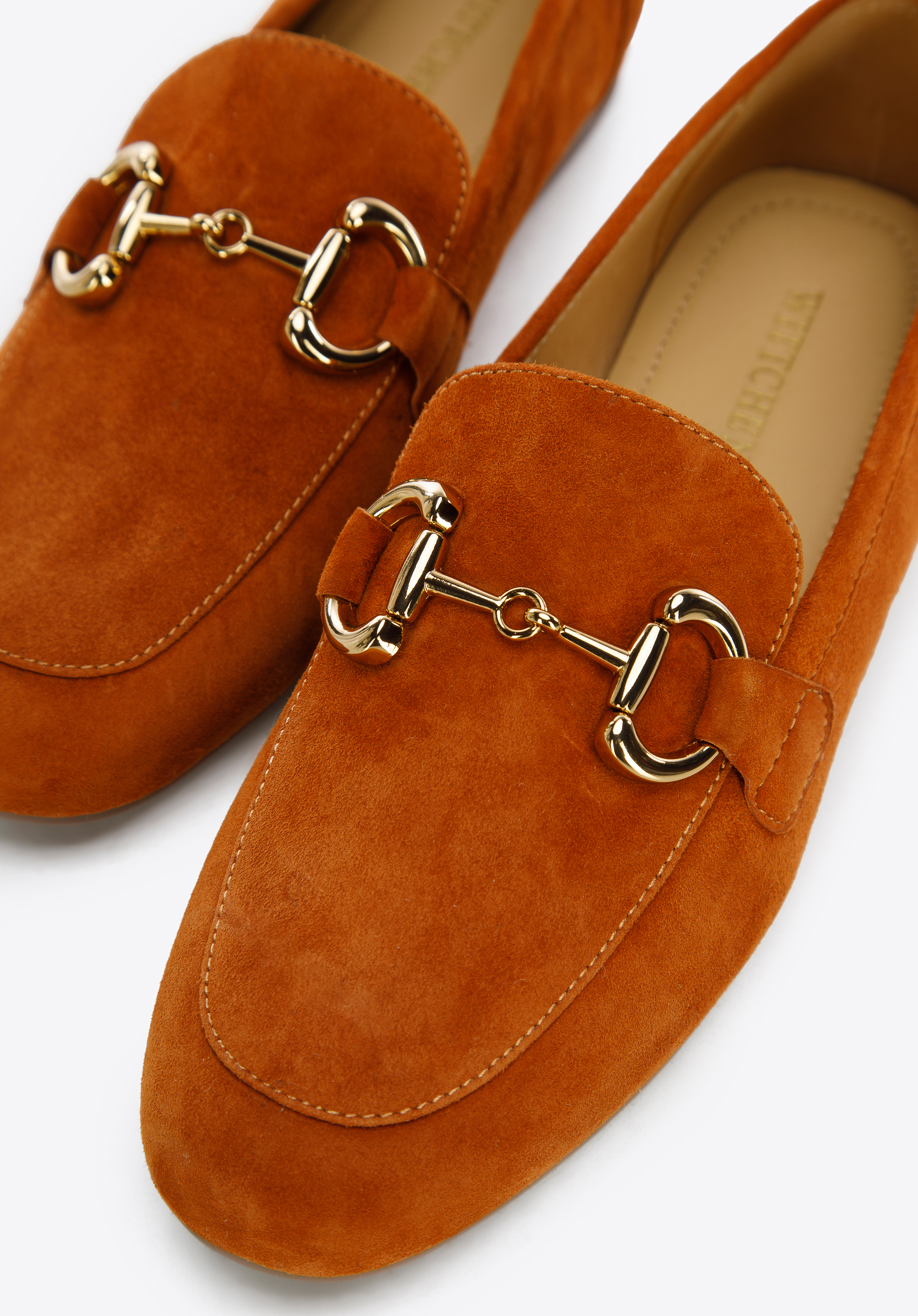 Damskie mokasyny zamszowe z metalową sprzączką