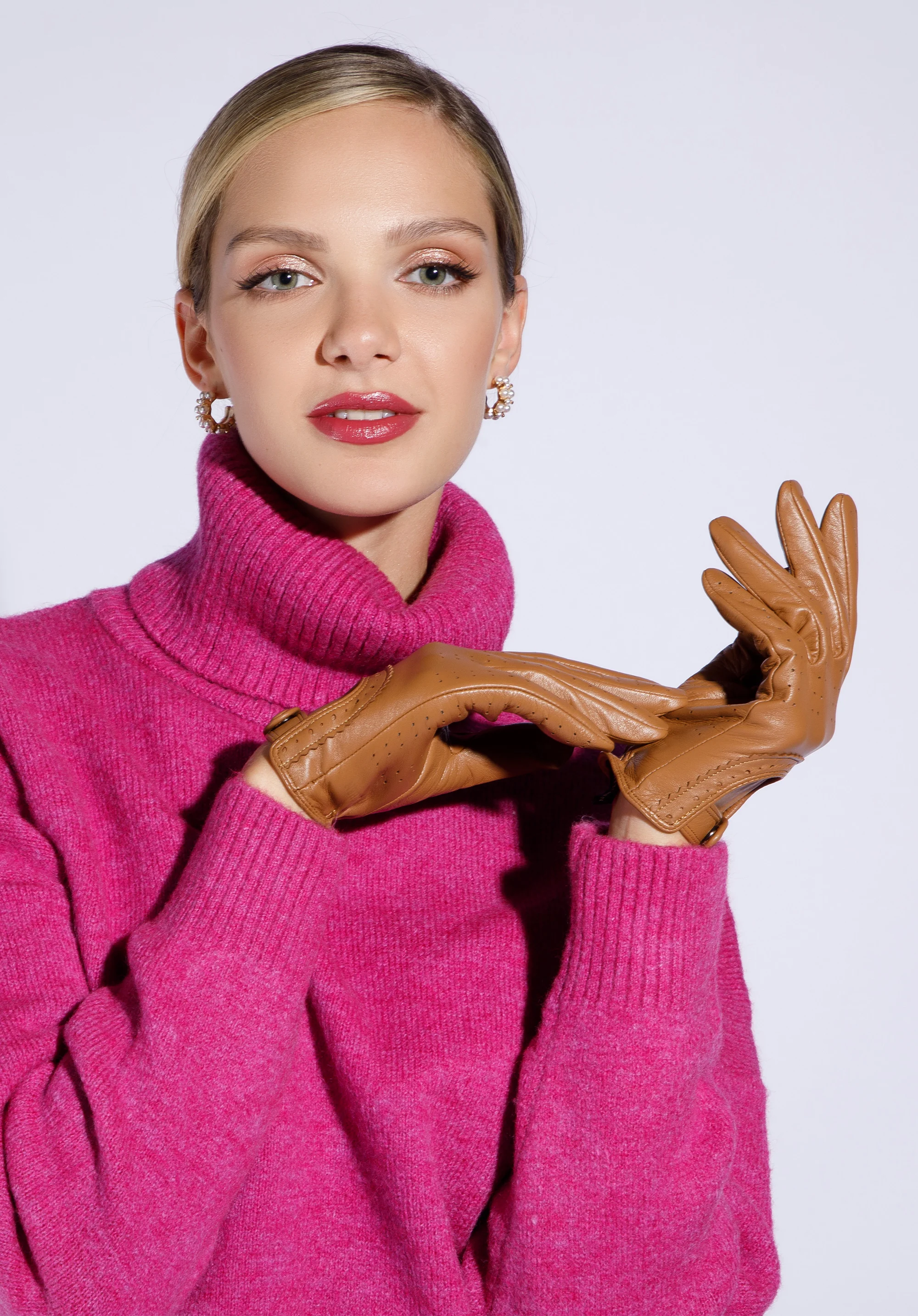 Damskie rękawiczki skórzane samochodowe