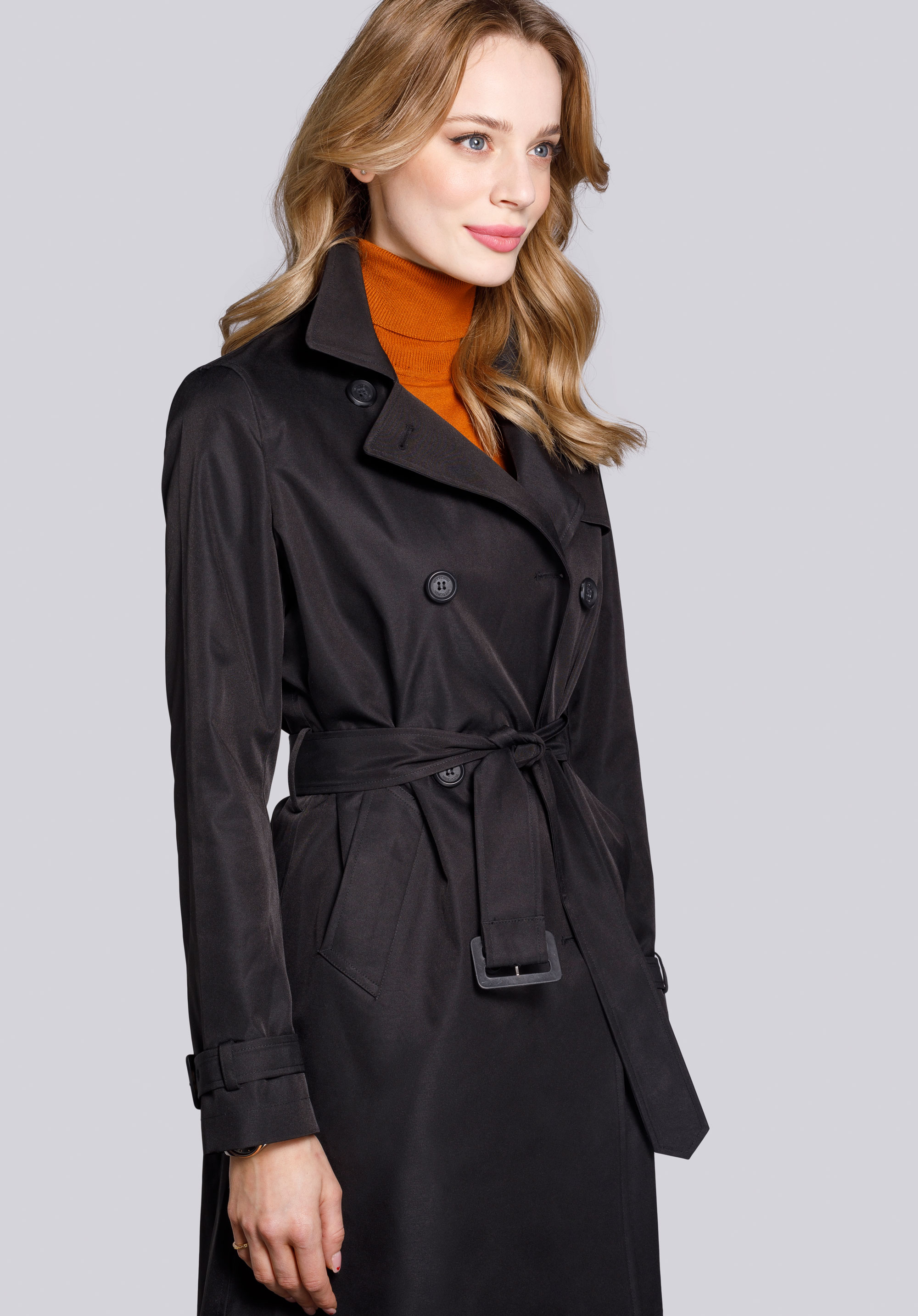 Damski trencz dwurzędowy