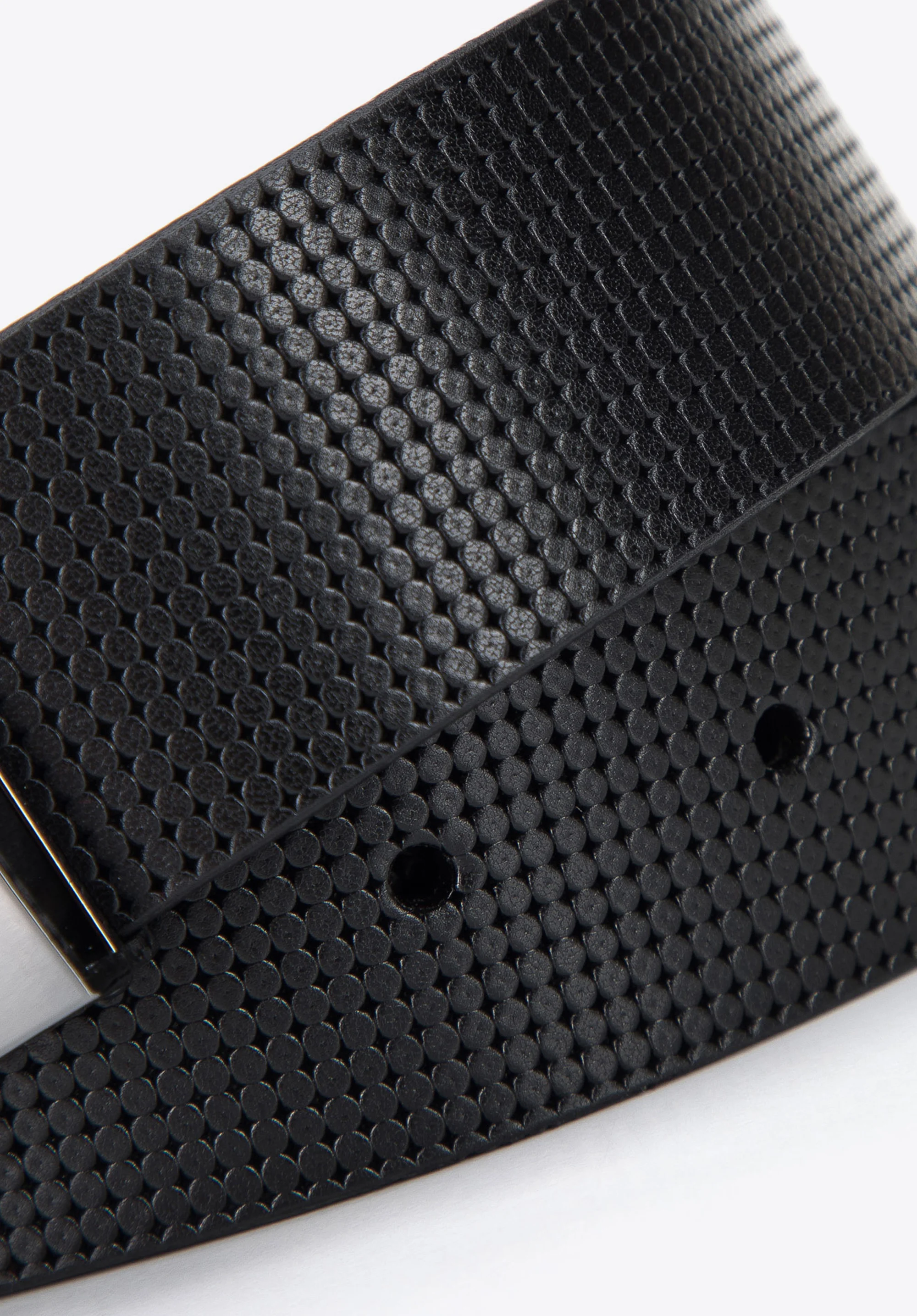 Męski pasek skórzany w drobny wzór