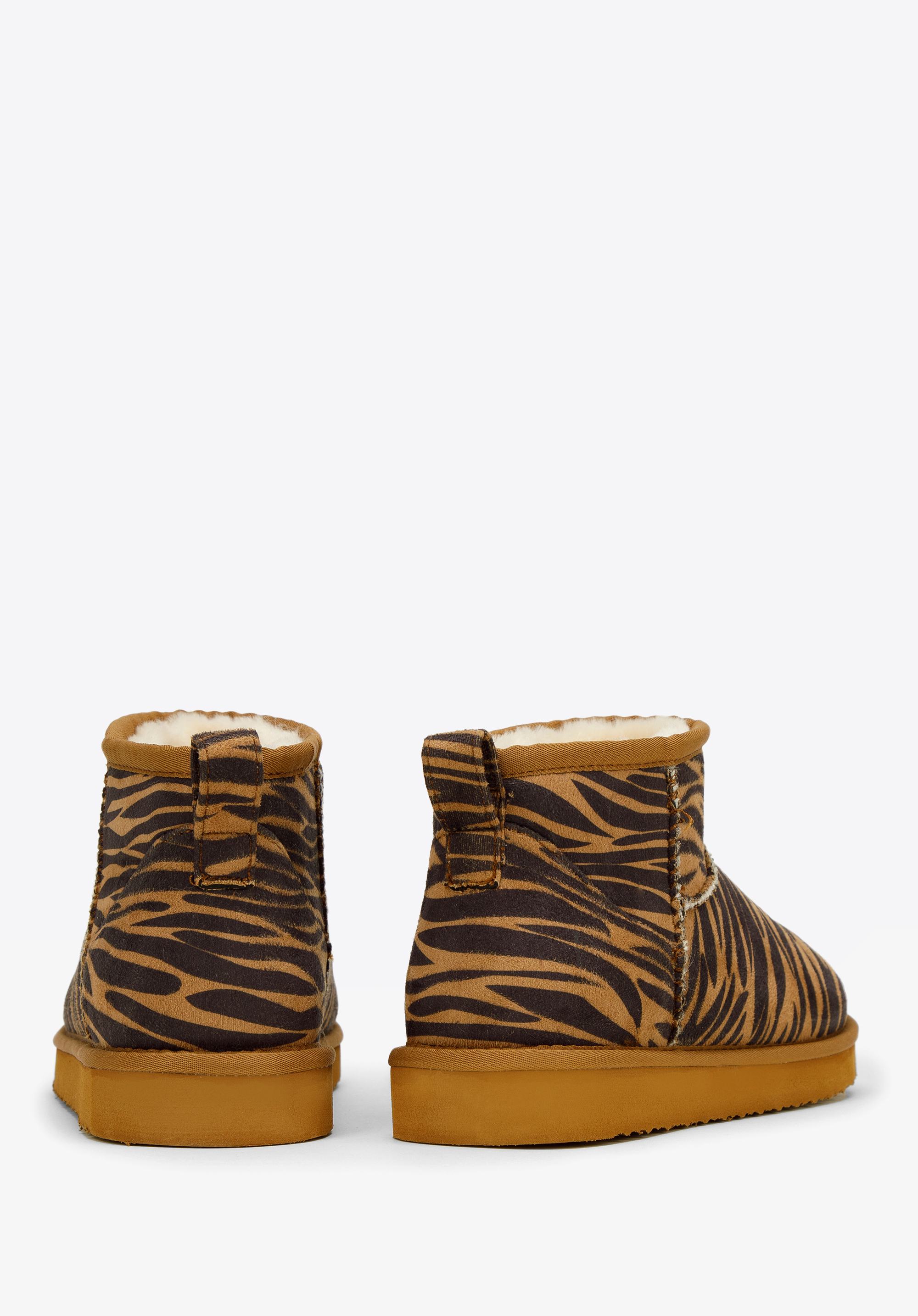 Damskie botki z ekoskóry krótkie