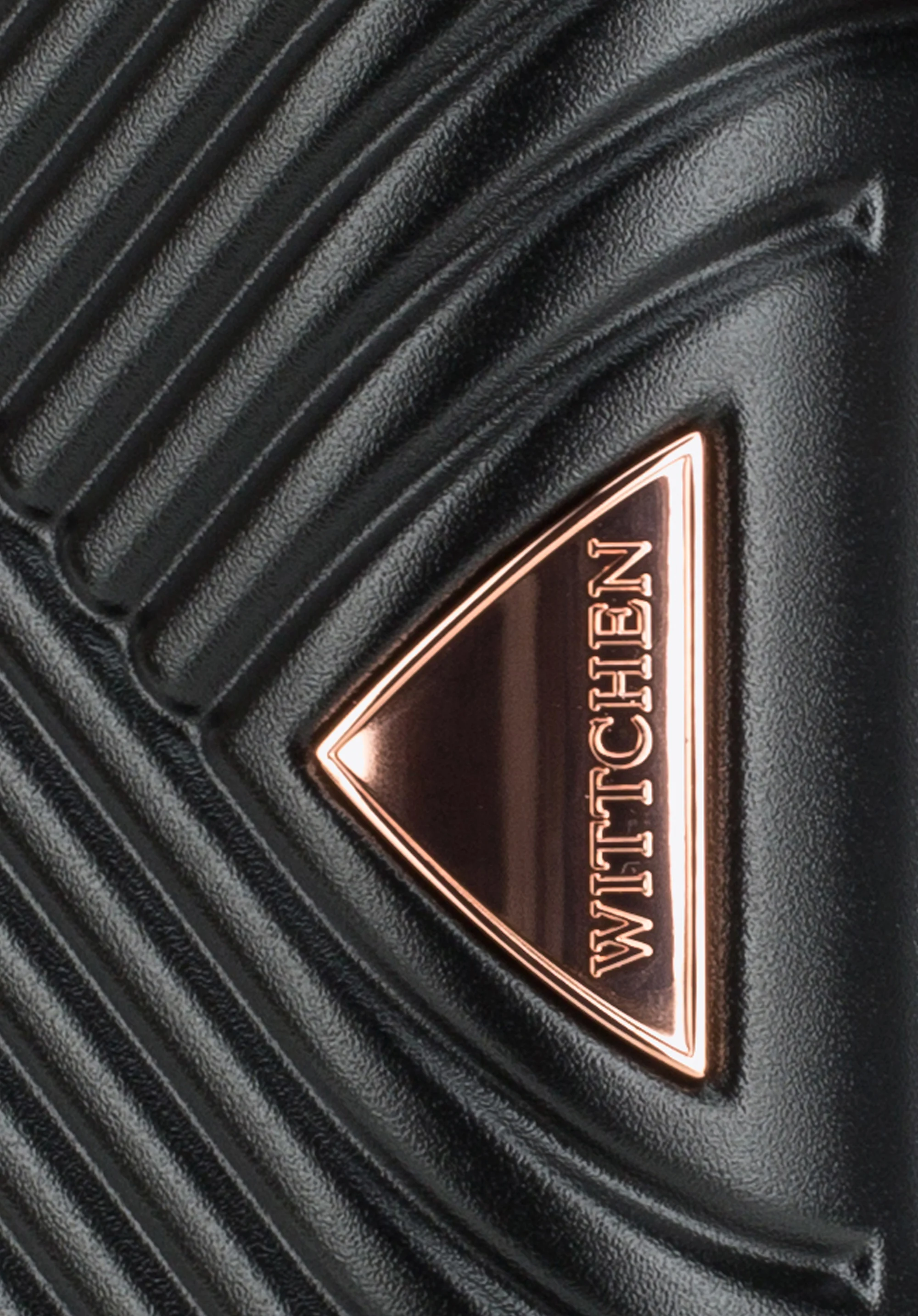 Walizka kabinowa z polikarbonu w paseczki