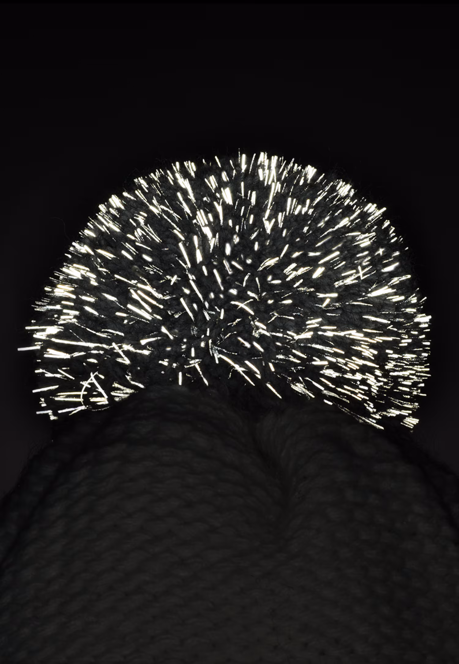 Popielaty zestaw dziecięcy BARTEK czapka z odblaskowym pomponem + komin 8560580